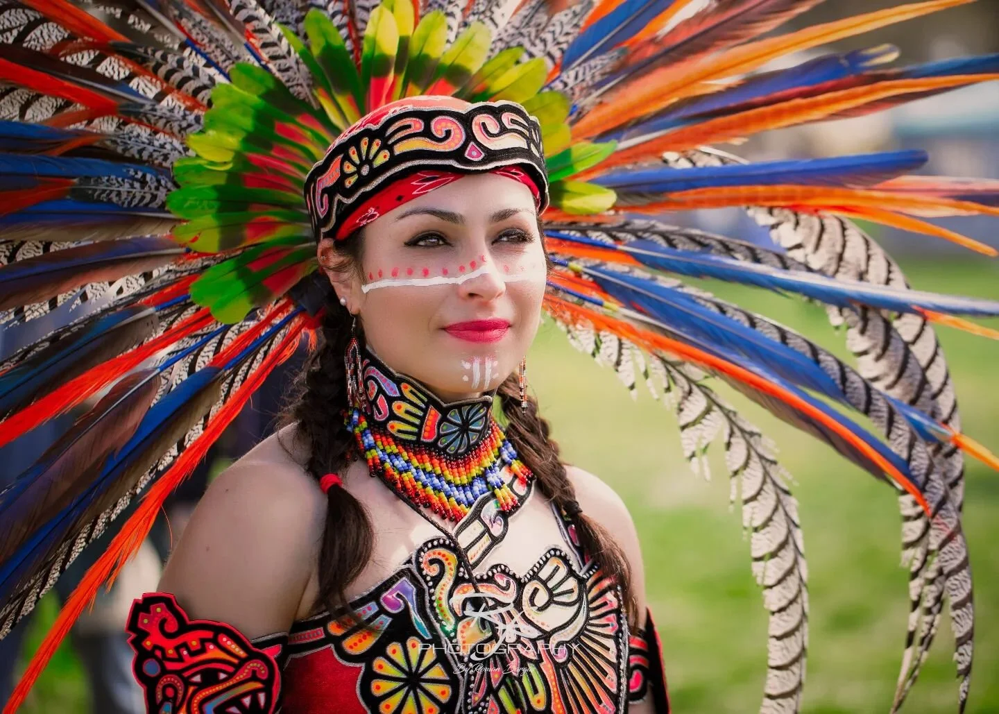 Yes, I've run out of things to say but I haven't run out of photos. I hope I never do.
.
.
.
.
.
#azteca #mexicanculture #cultura #danza #mexicanewyear #bayarea #sanjose #warrior #womenshistorymonth #colorpop #godox #adobephotoshop