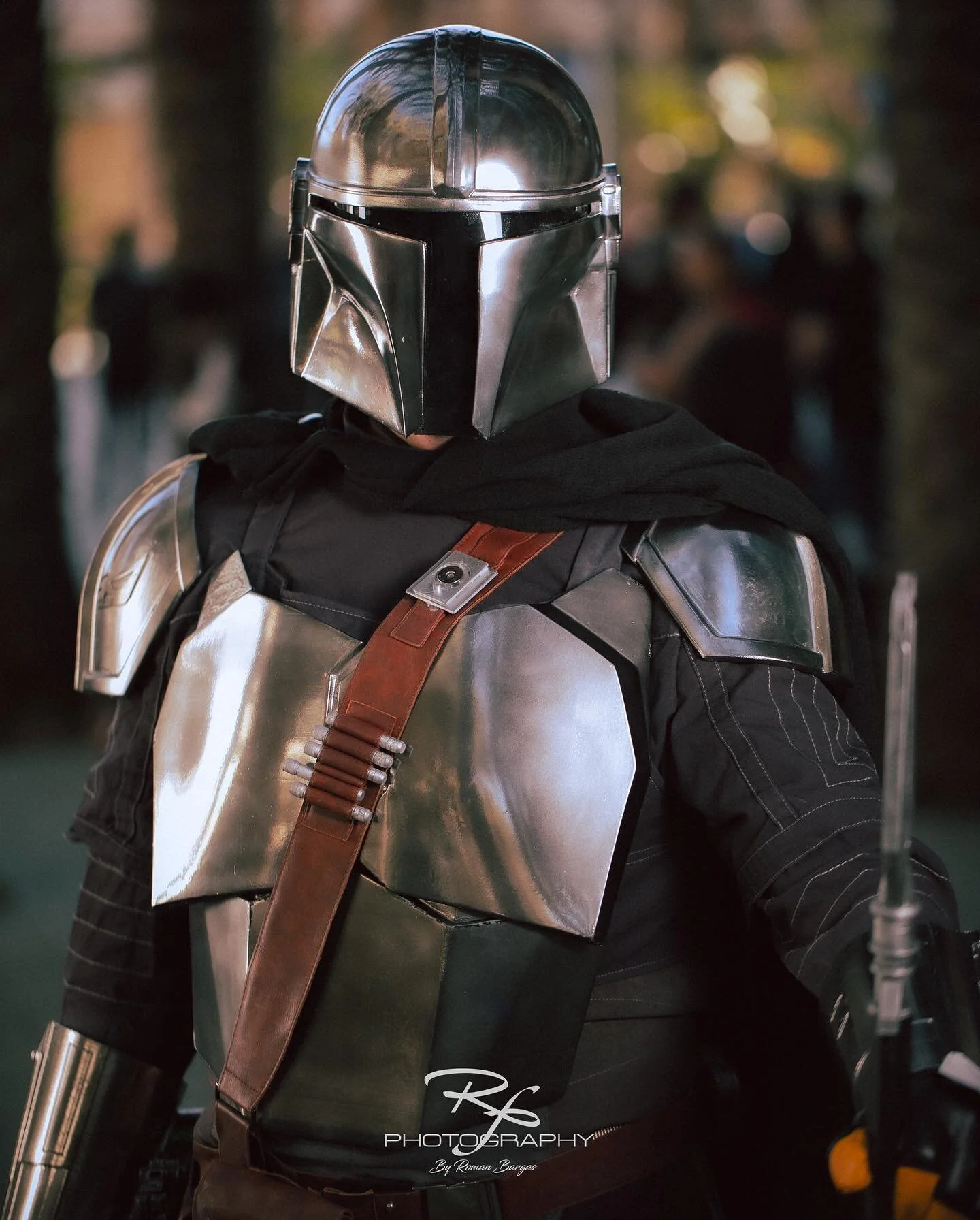 This is the way.
.
.
.
@wondercon #wondercon #wondercon2023 #wc2023 #thisistheway #mandalorian #cosplay #starwars #mandalore