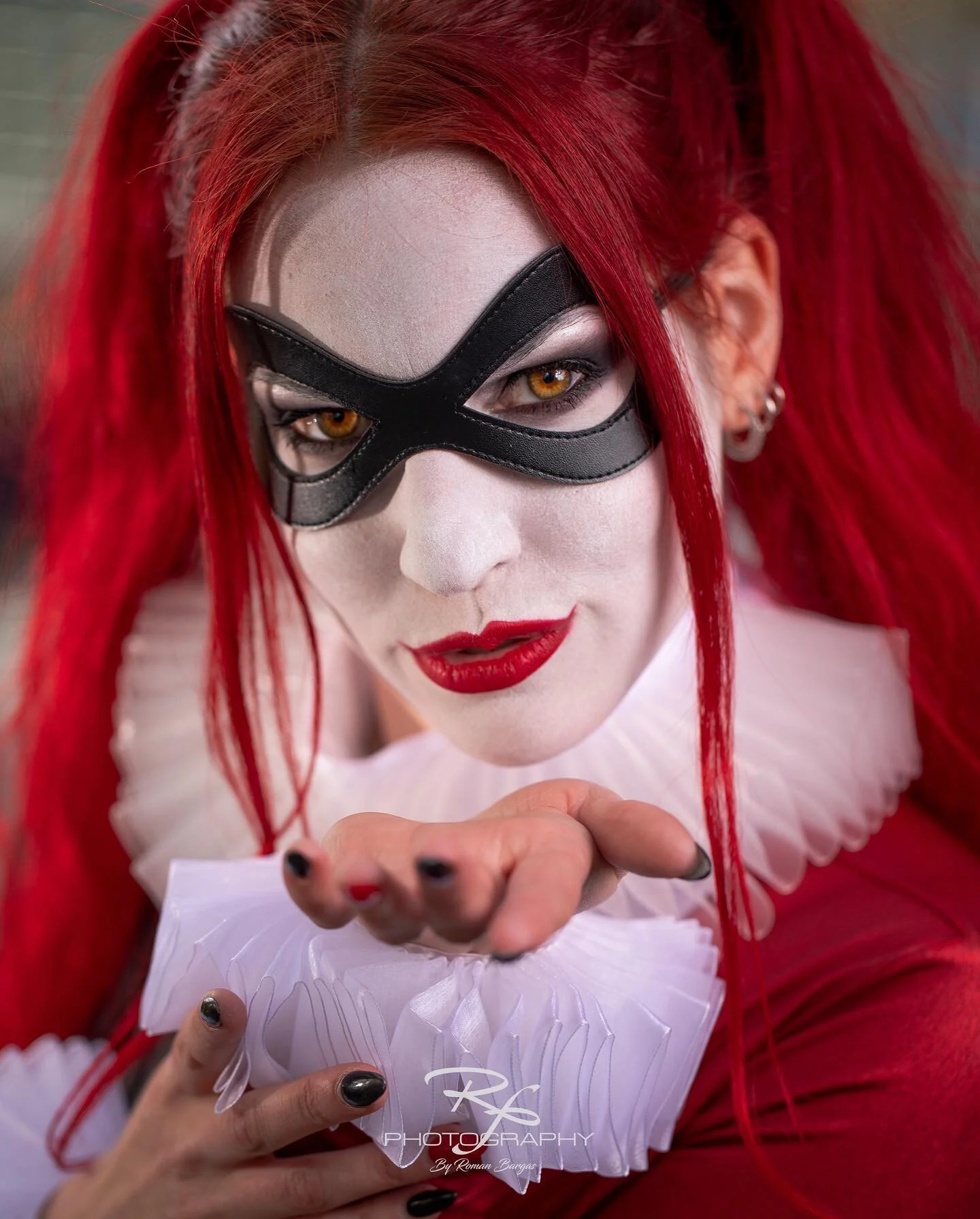 Somebody got out of Arkham Asylum early for @Wondercon.
.
.
.
.
#wcon2023 #wondercon2023 #wondercon #cosplay #dccomics #dccosplay #harleyquinn #harleyquinncosplay #womenofcosplay #batman #arkham #arkhamasylum