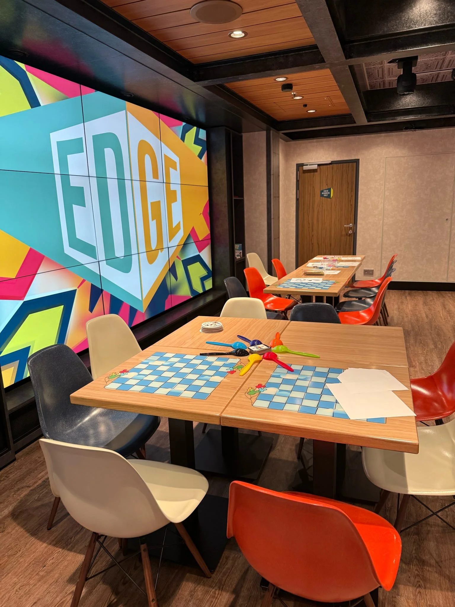 dcl treasure edge.JPEG