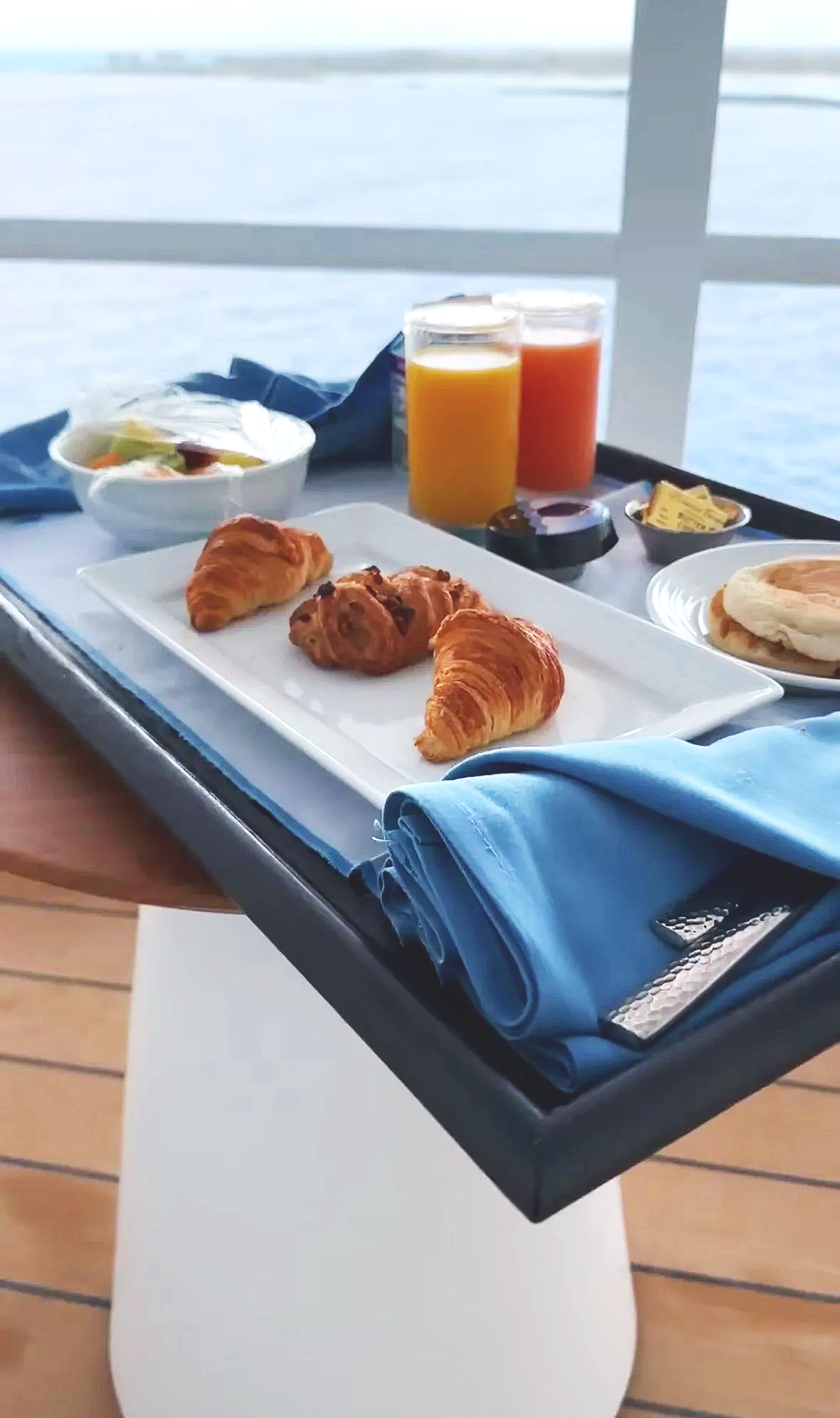 breakfast on cruise verandah
