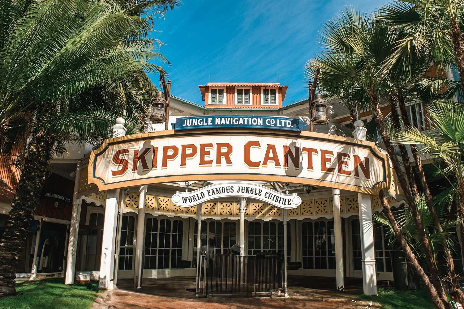 Jungle Navigation Co. Skipper's Canteen