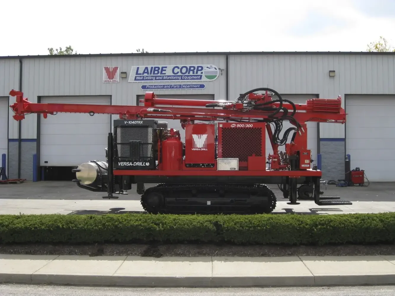 The V-140TRX drilling rig requires minimal maintenance, resulting in cost and time savings.