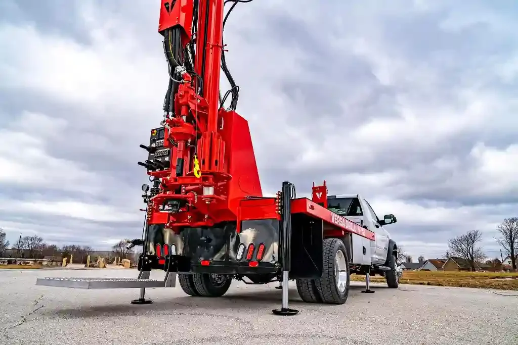 The Versa-Drill V-12 drilling rig can be easily transported to different job sites, minimizing logistical challenges.