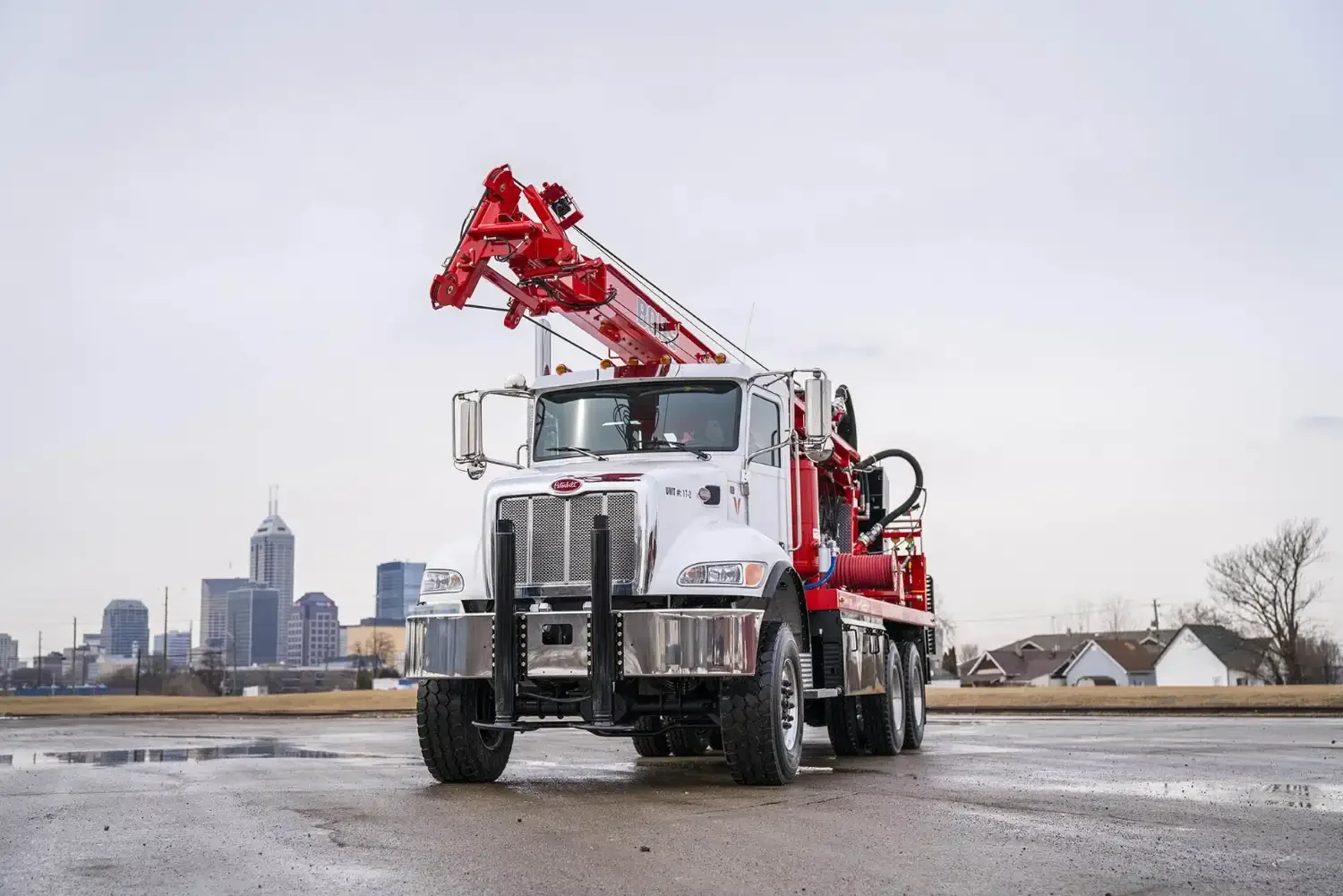 The V-125X drilling rig's compact design allows for easy transportation to different job sites.
