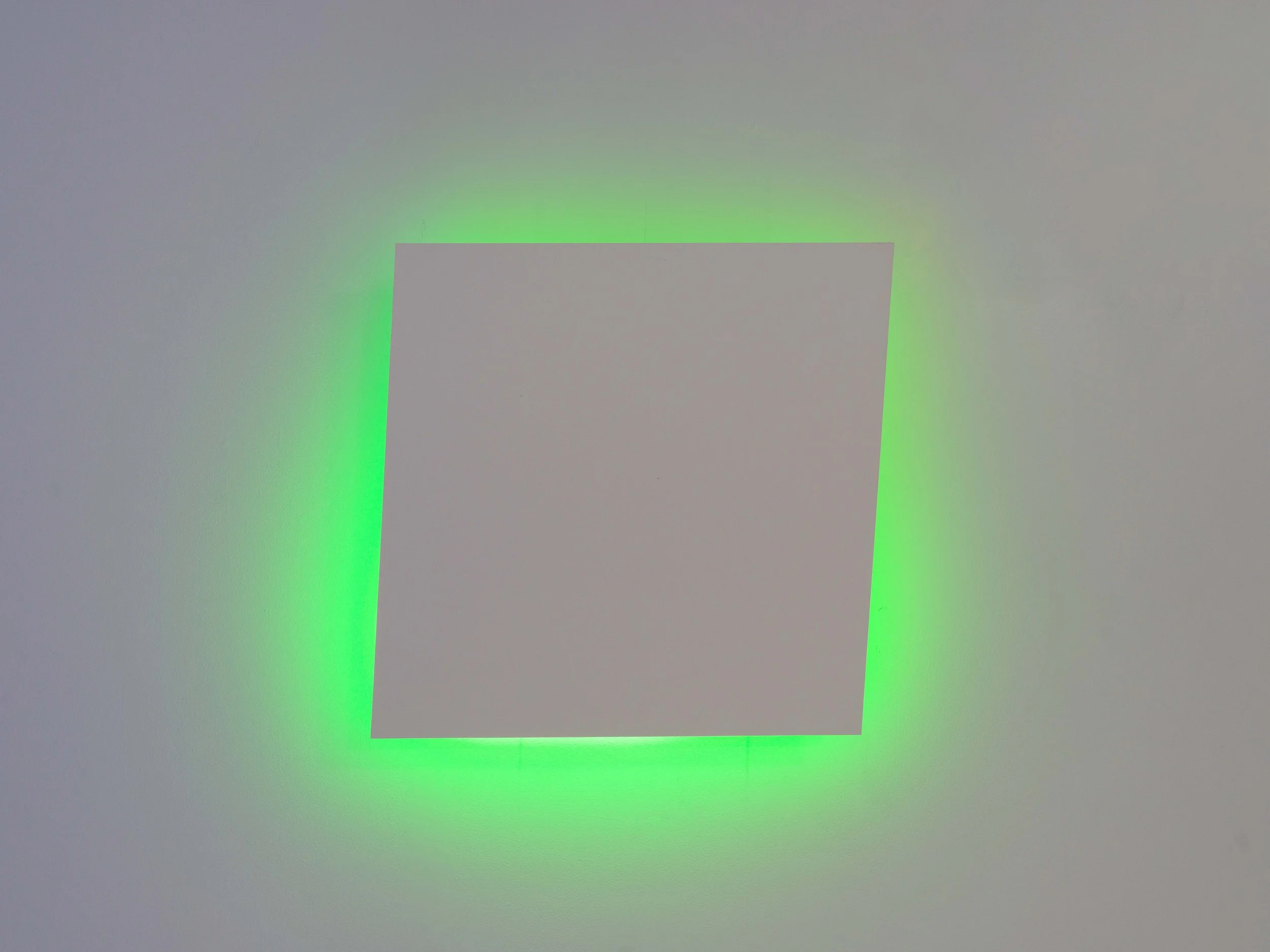 Stephen Antonakos
The Voice, 2000
Glossy white paint on Versacel, green neon
24 x 24 x 4.5 in
61 x 61 x 11.5 cm