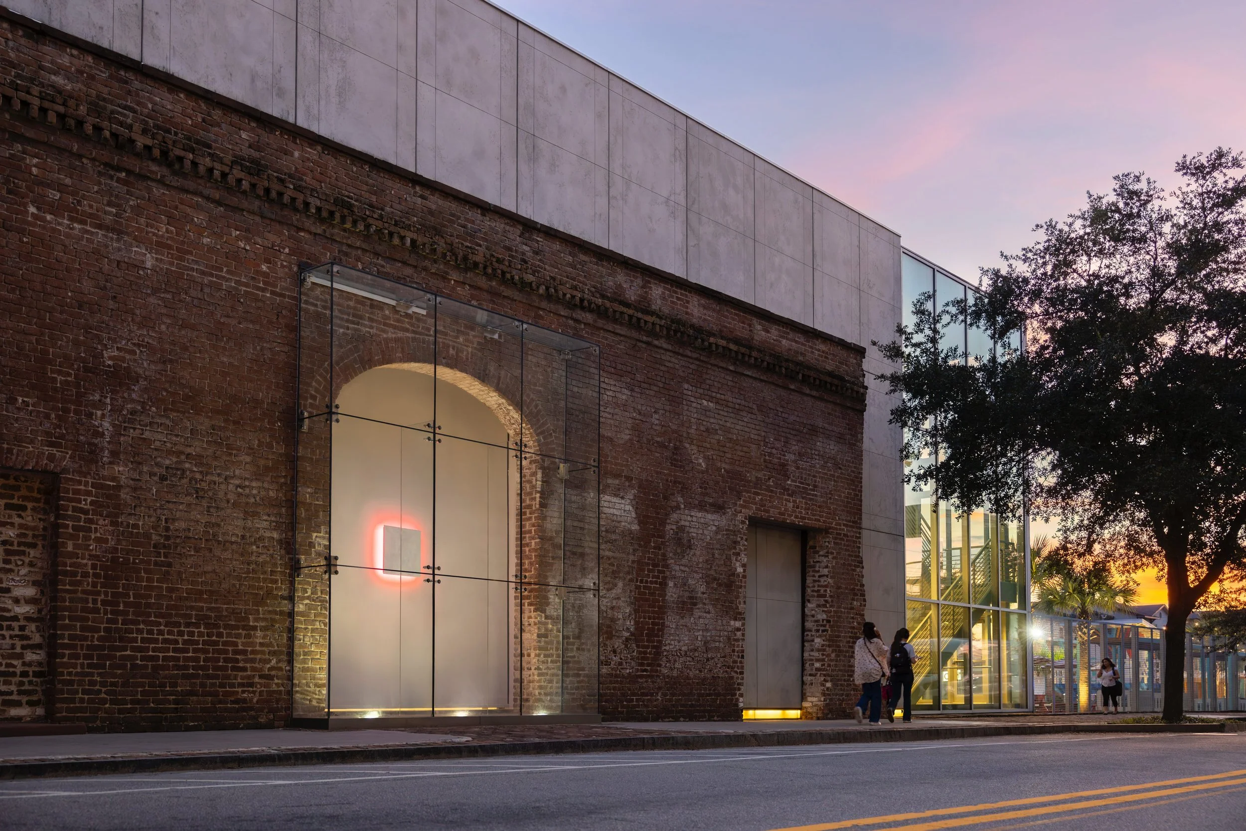 Four, Once More
Stephen Antonakos
SCAD Museum of Art 
