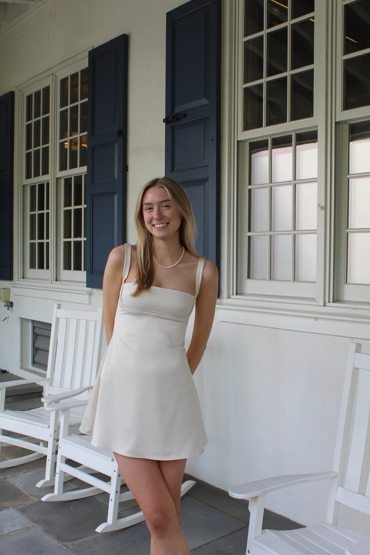 Lilly Hall headshot