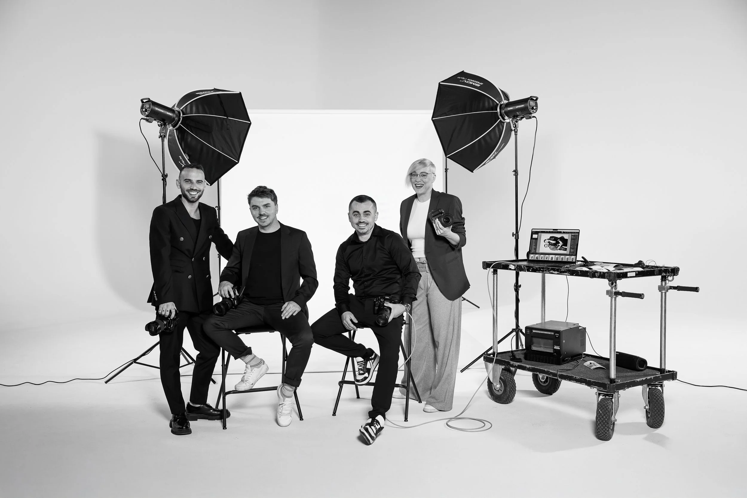       
  
    How AI is Changing Wedding Photography and Videography (And Why It Still Can’t Replace Real Moments)  


  
 #block-d72b7dbc9609bf22d159 {
    
    
    
    
  }

  #block-d72b7dbc9609bf22d159 .sqs-html-content {
    
    }
    
  #blo