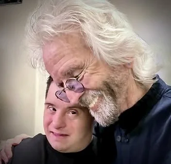 Eddie with his arm around Dion