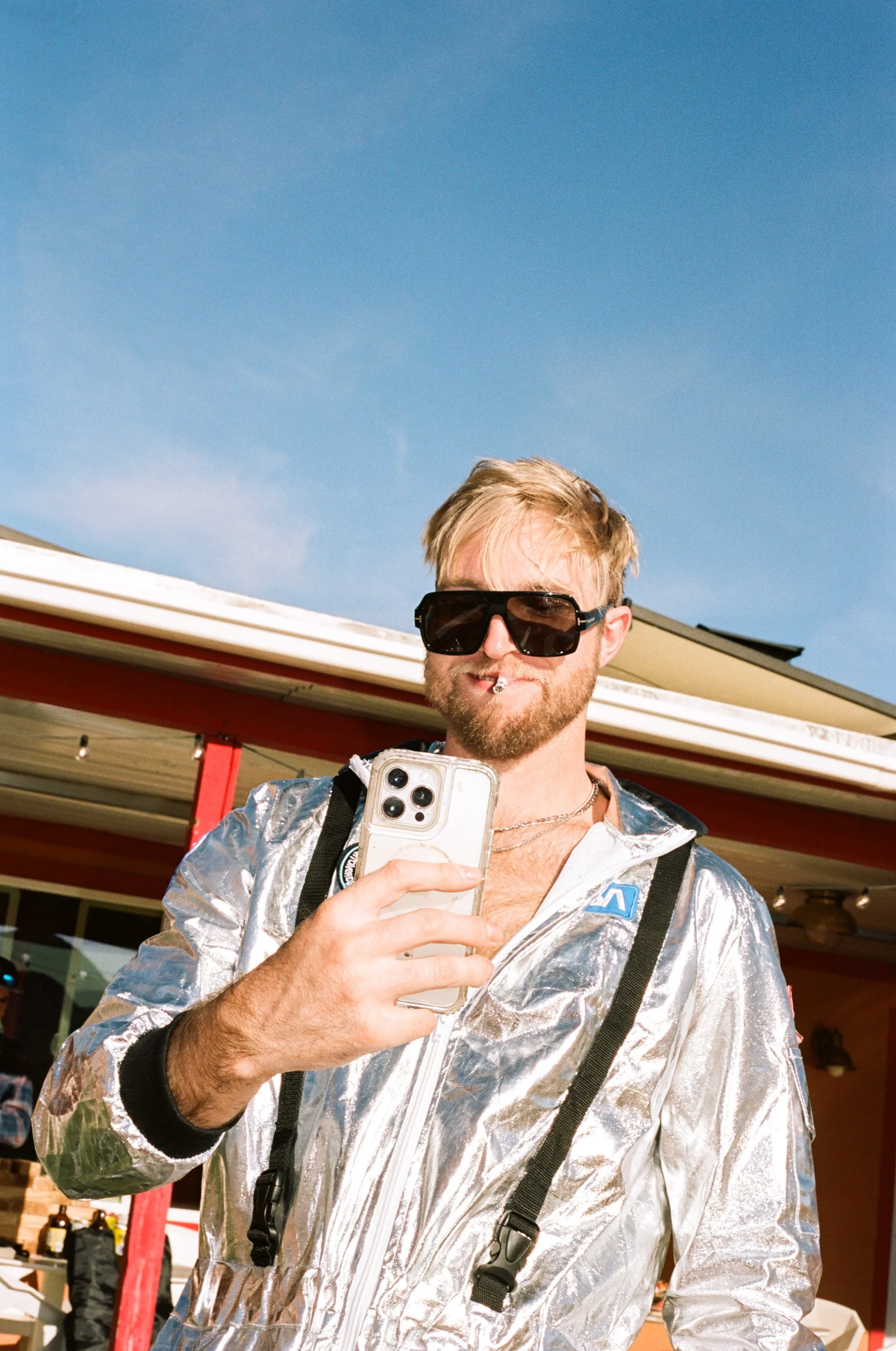 000999990018_18.jpg