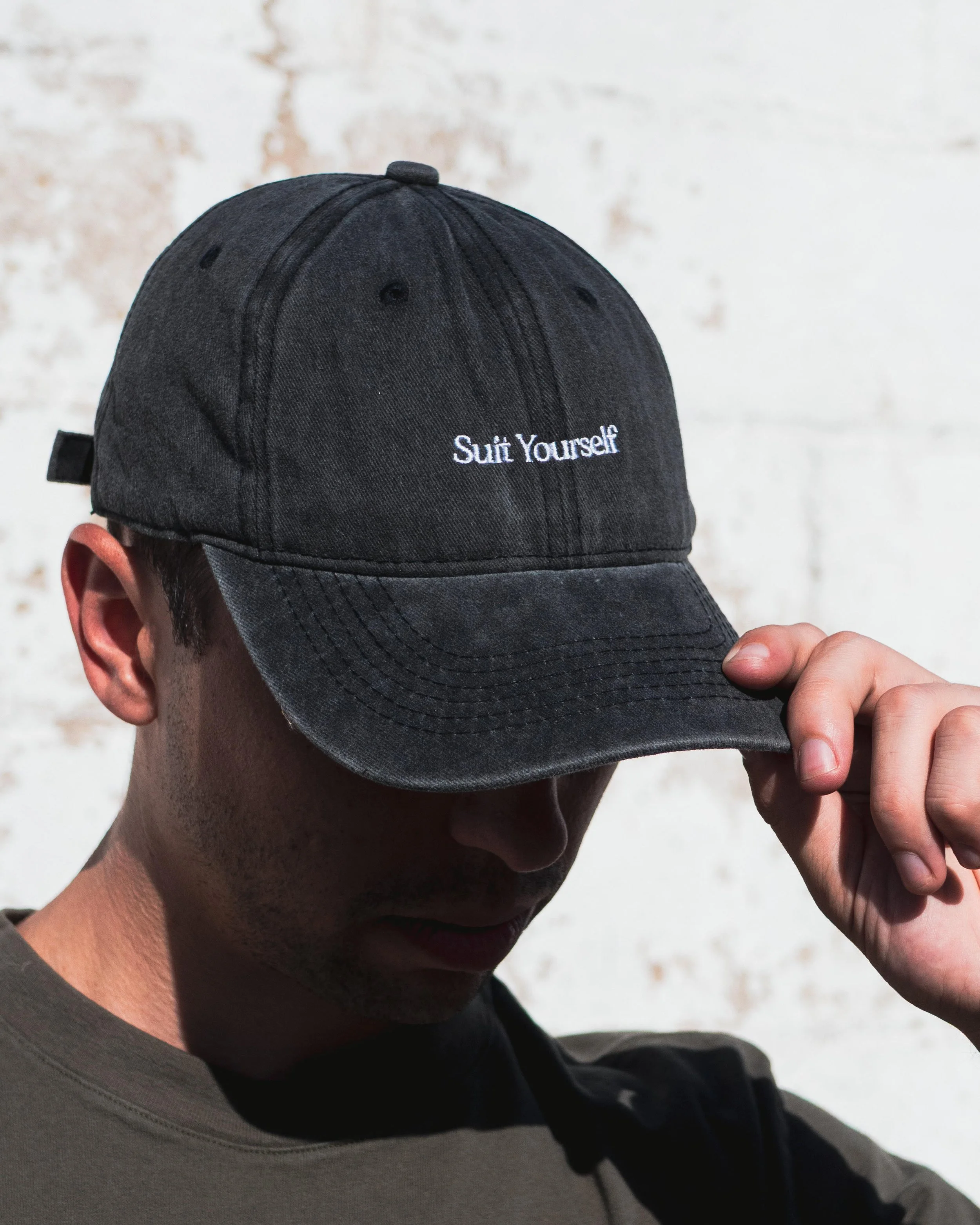 SUIT YOURSELF HAT