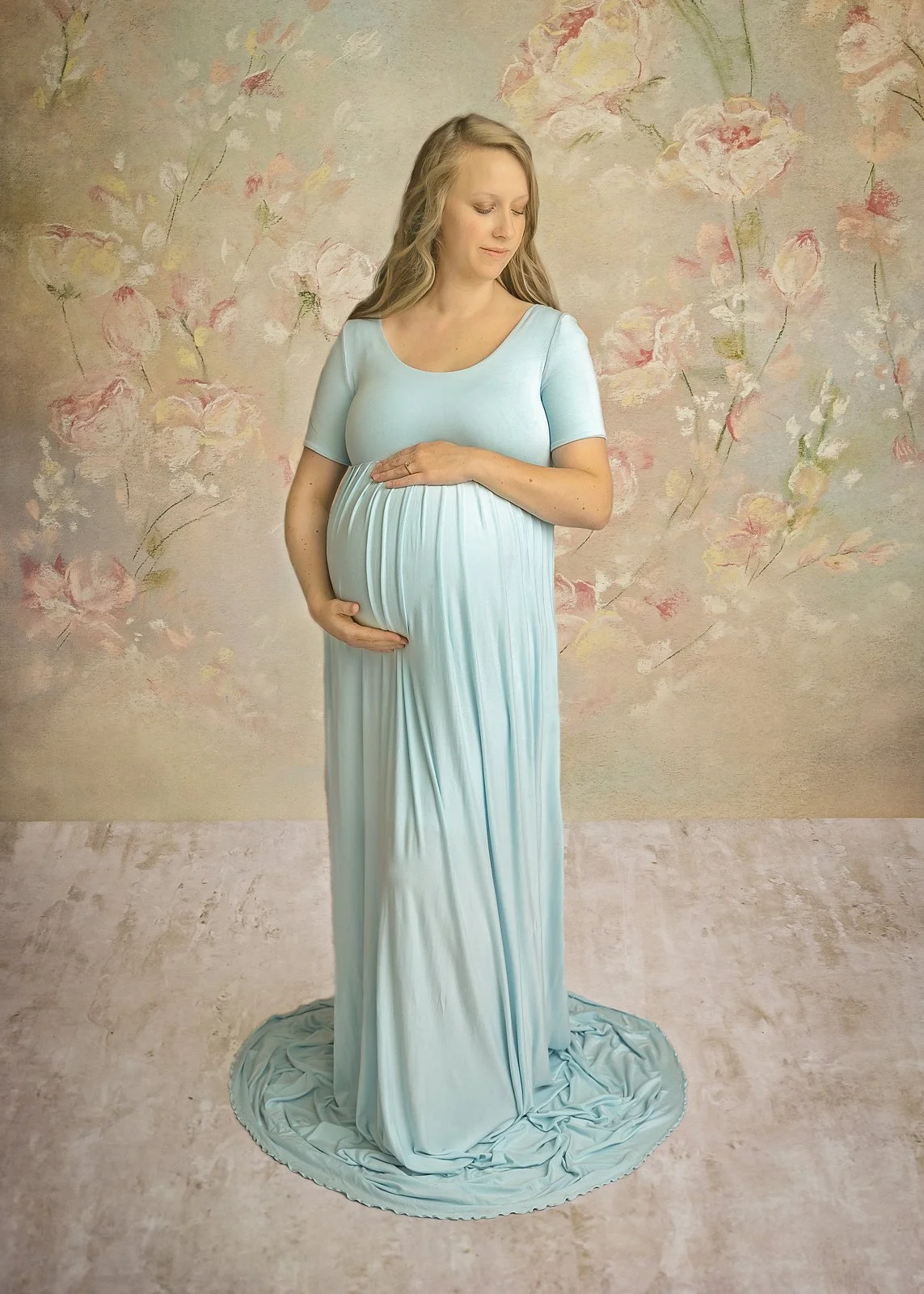 maternity-blue-flowers