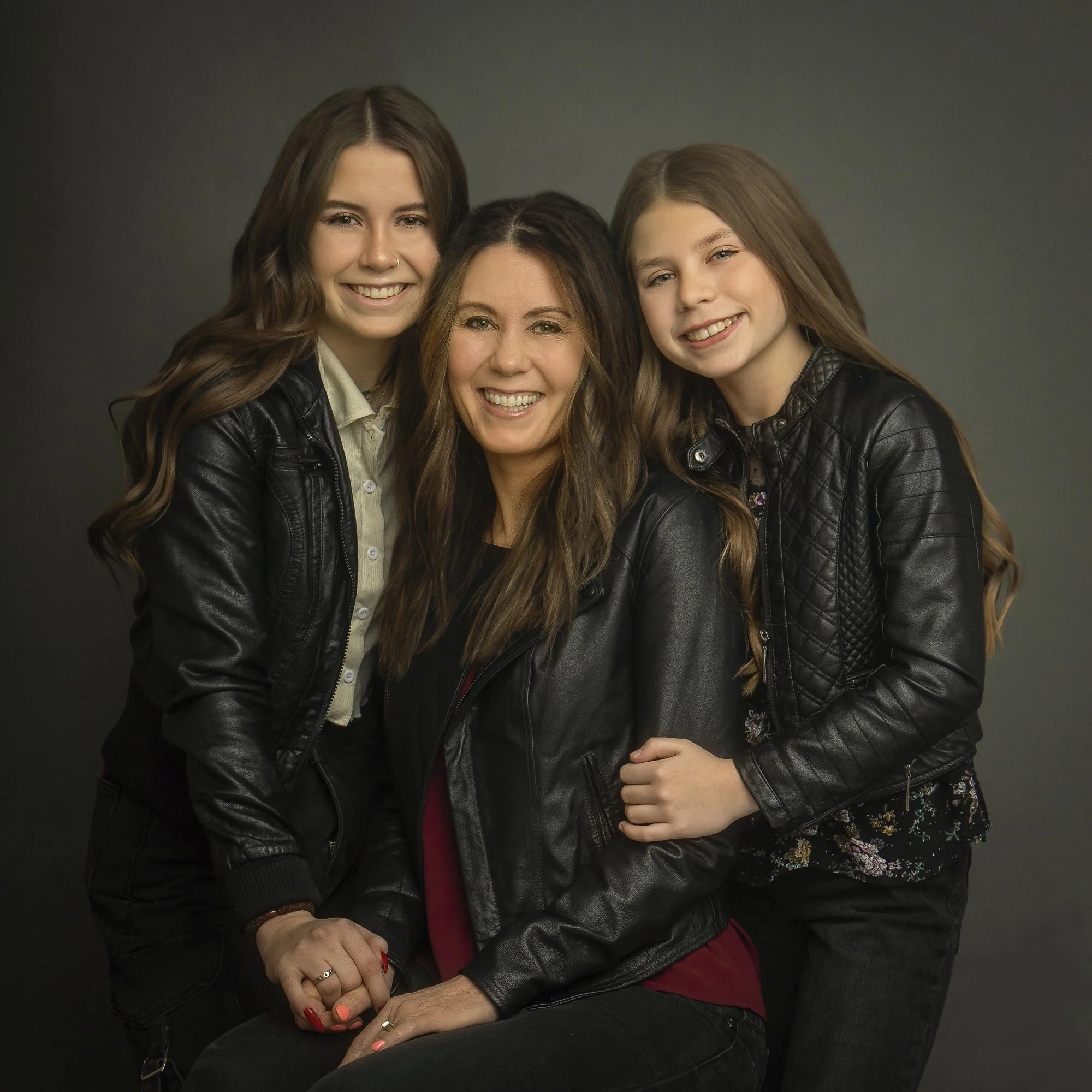 mom-daughters