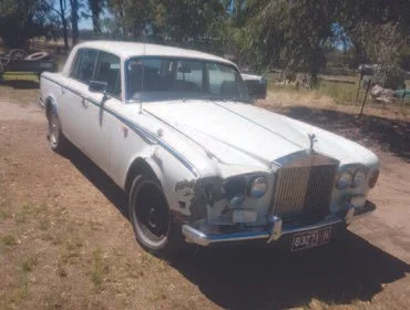 1972 Rolls-Royce Silver Shadow 4-door sedan, white