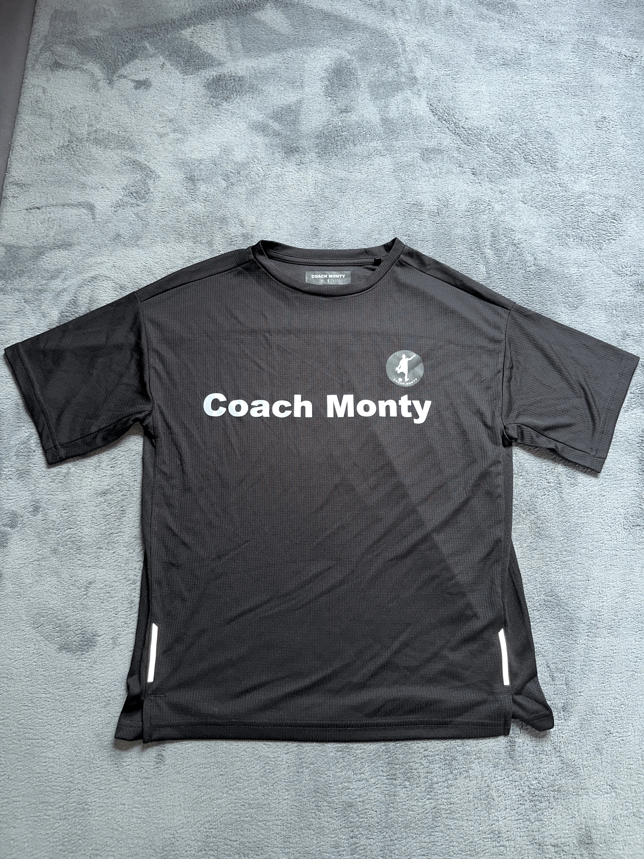 Junior Academy training top.