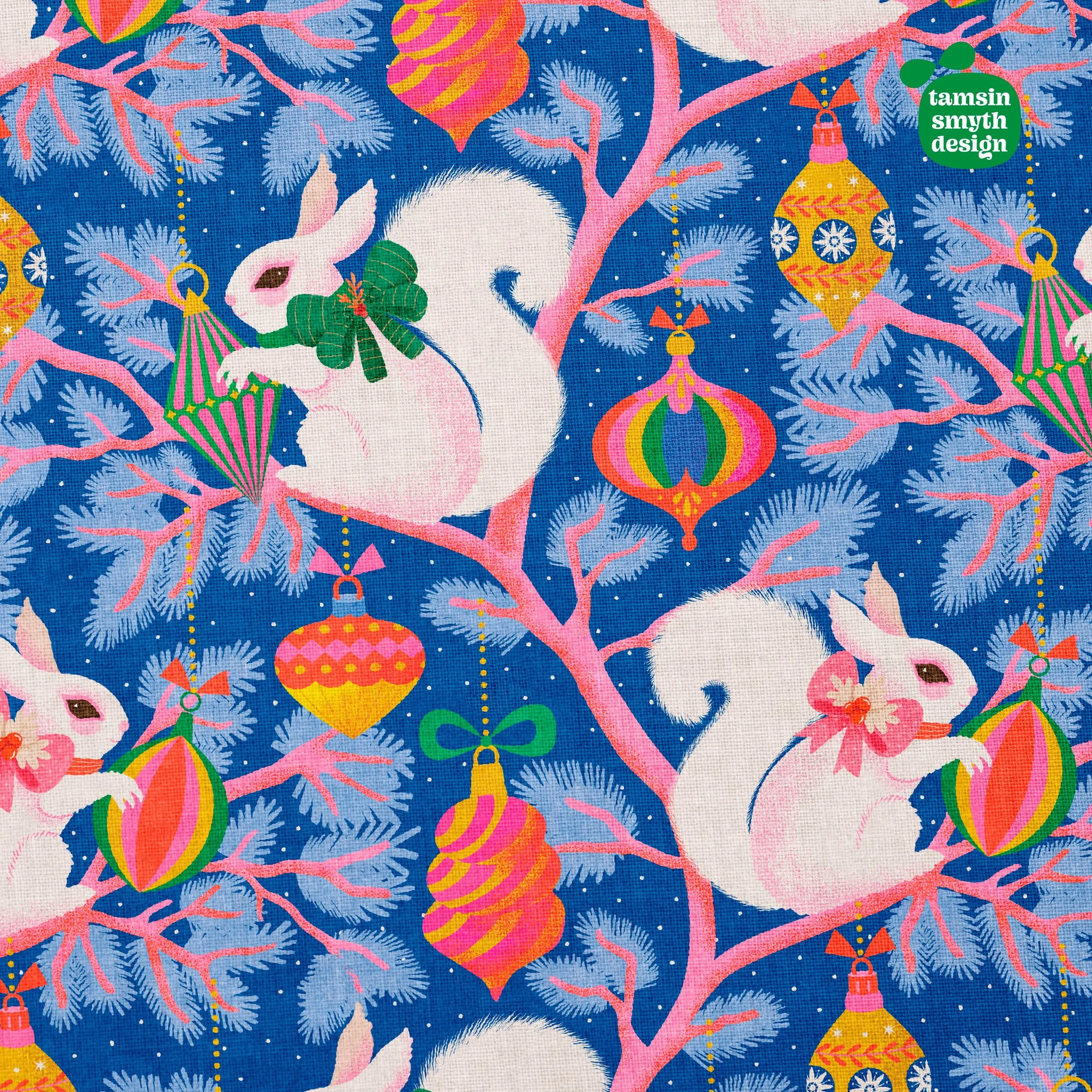 My latest Procreate drawing experiment turned into the  Merry Maximalist Christmas Baubles and Squirrels design for the latest @spoonflower design challenge. 🐿️ also bundled into the &lsquo;Tis the Season Retro collection in my Spoonflower store. Fe