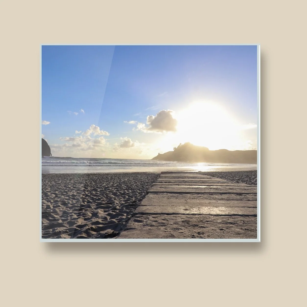 cannon-beach-light-acrylic-material-closeup.jpg