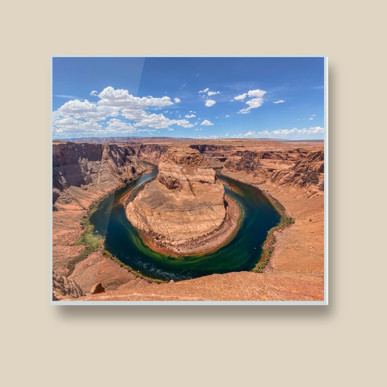 horseshoe-bend-expanse-acrylic-material-closeup.jpg