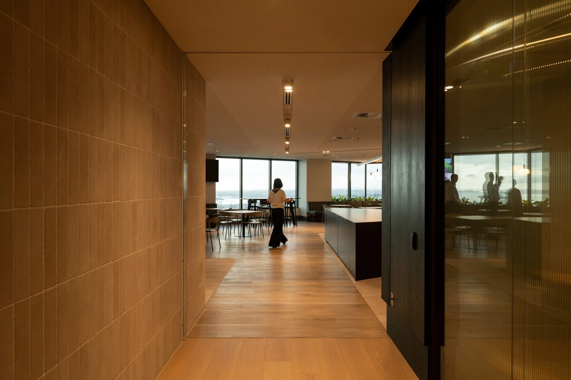 Introducing FirstCape's newly transformed workplace ⚡ 

BLACK recently completed a two-level, 2,600 fitout on behalf of FirstCape within the HSBC Tower, Auckland. 

The objective: to deliver a refined, high-performance office environment that balance