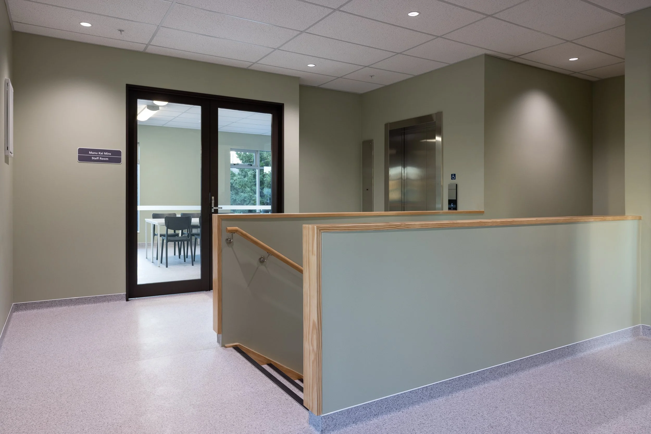 Stairwell and lift at ALS