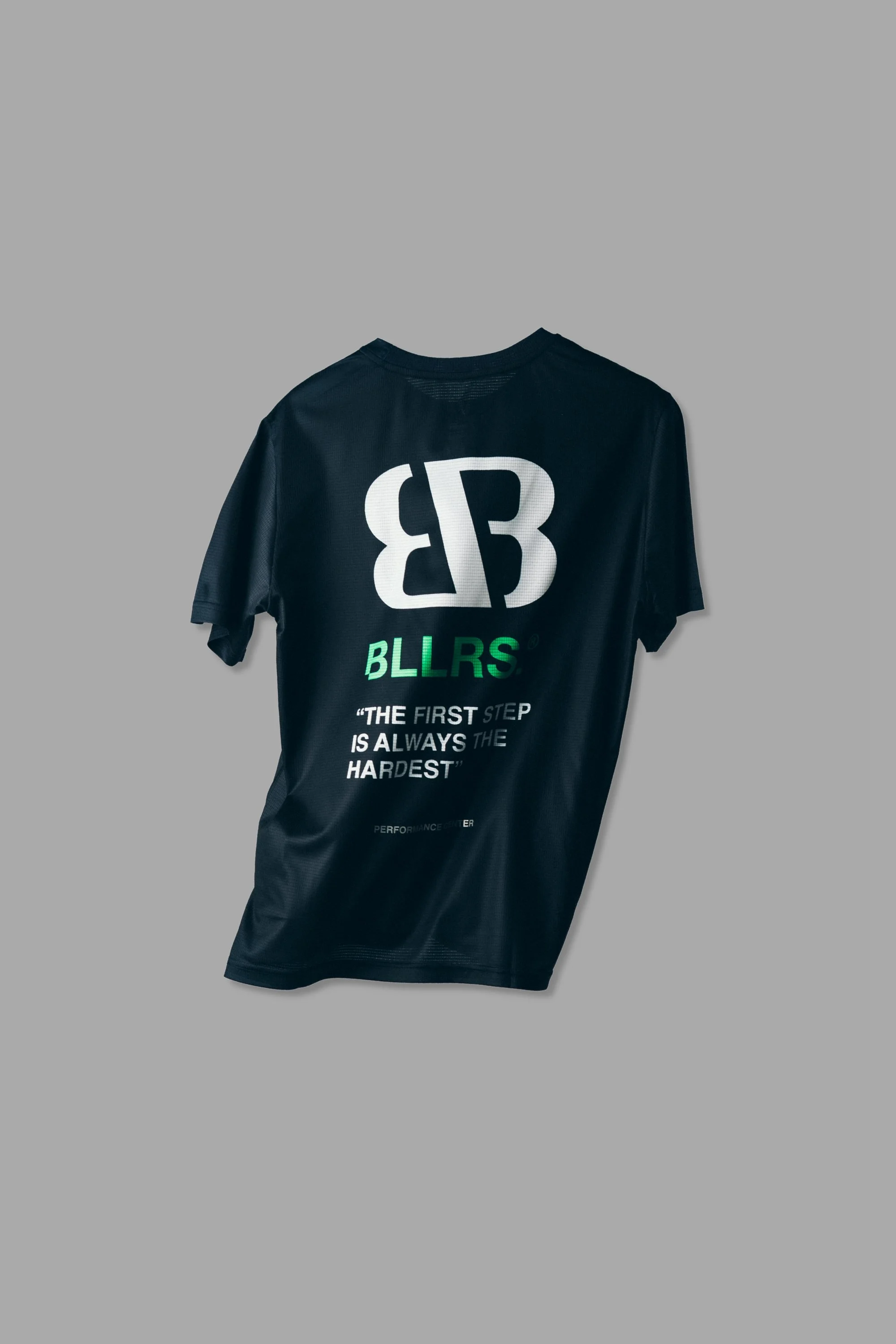 ACCE 004 MITTE RUNNING TOPS BLACK (Copy)