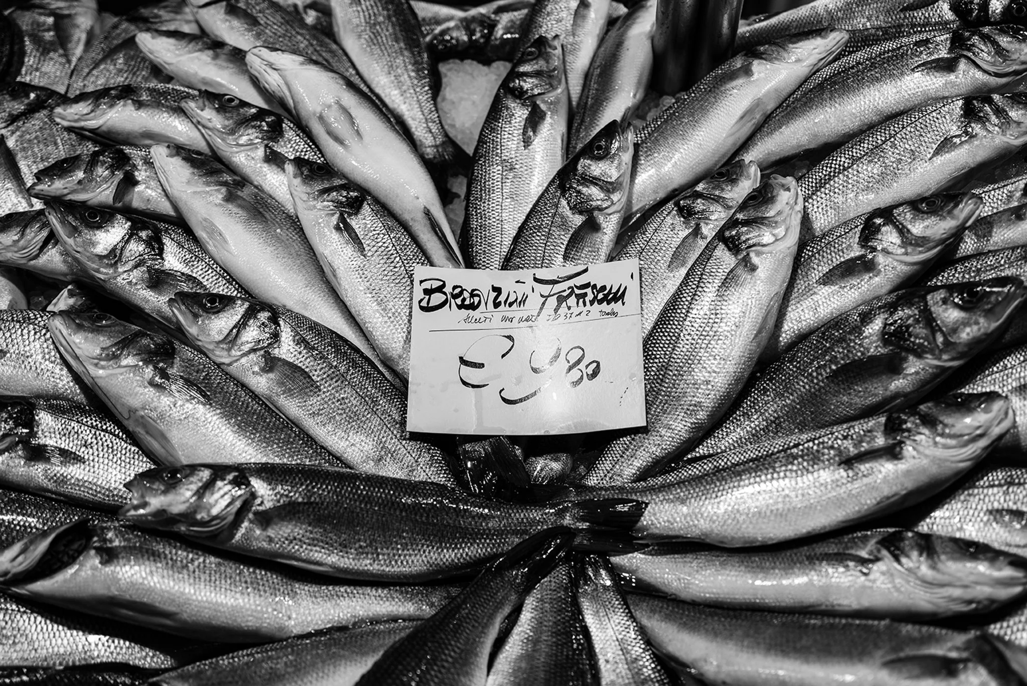 Monochrome_Street_Photography_Venice_1657.jpg