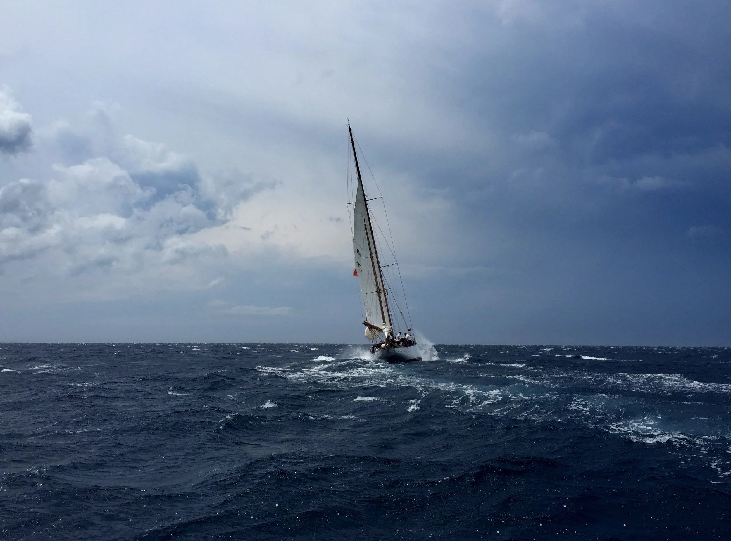 LIGHTNING AT SEA: SHOULD YOU BE WORRIED?