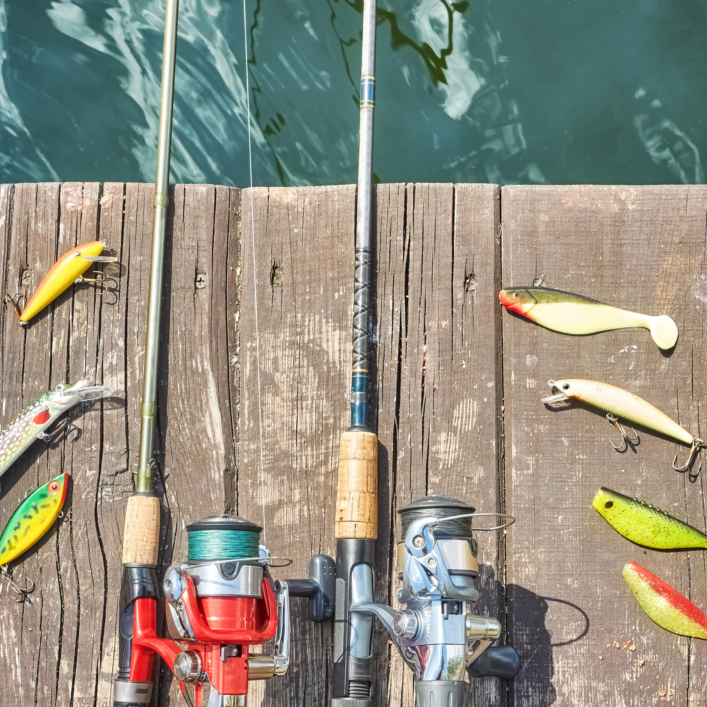 Trolling vs Bottom Fishing: What's the Difference?