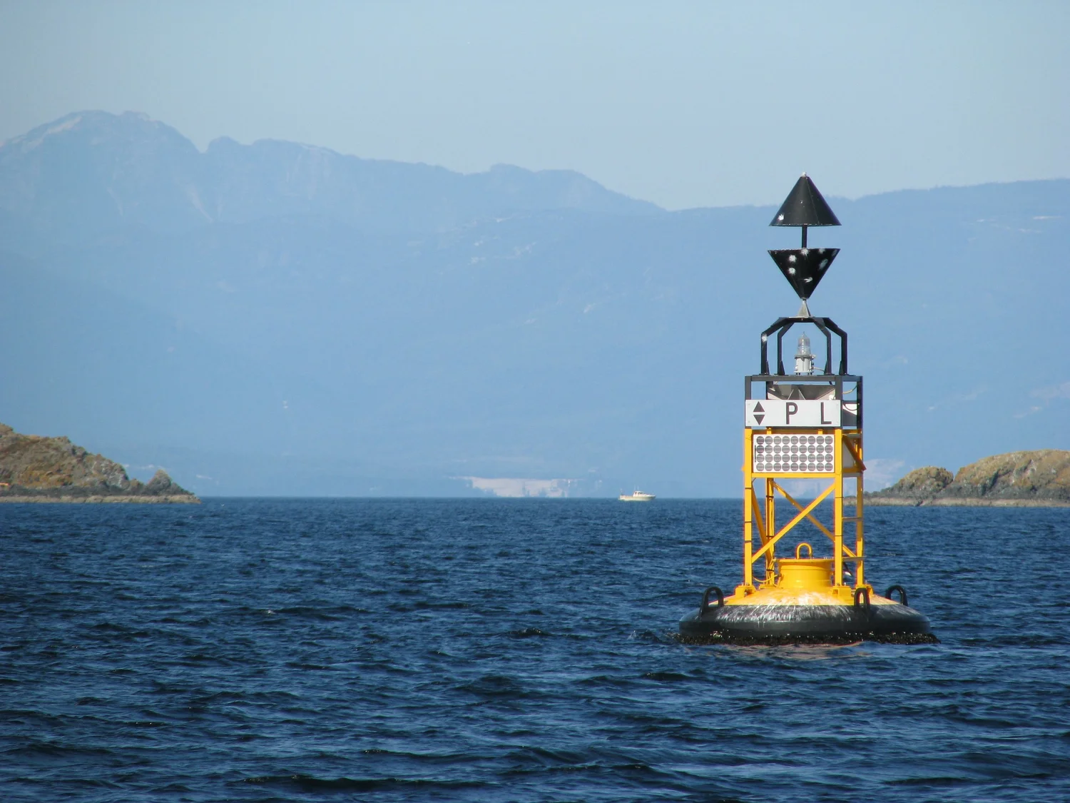 How do you remember cardinal buoys? — DECKEE