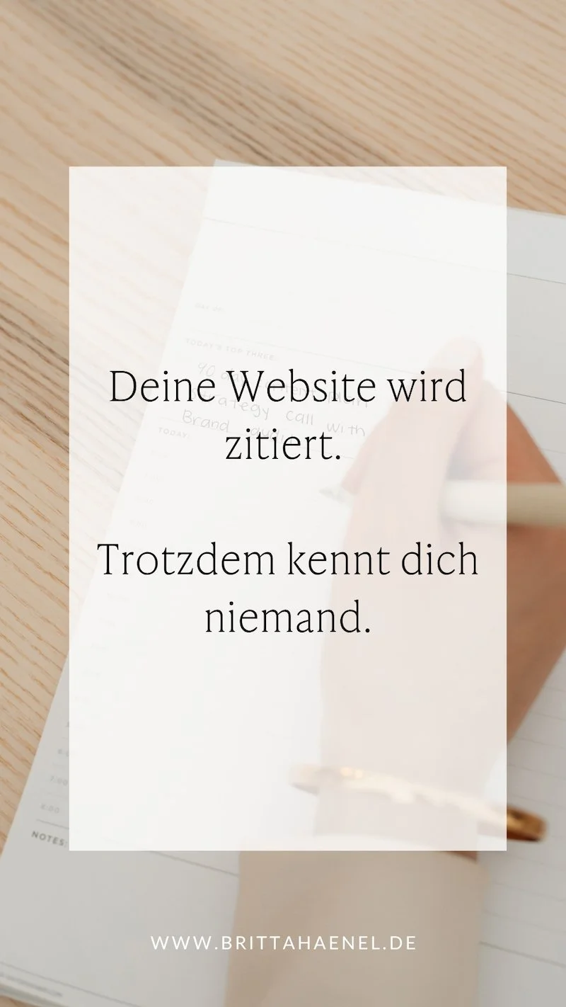 Britta Hänel schreibt über den Unterschied zwischen Markennennung und Quellenverweisen bei KI-Systemen