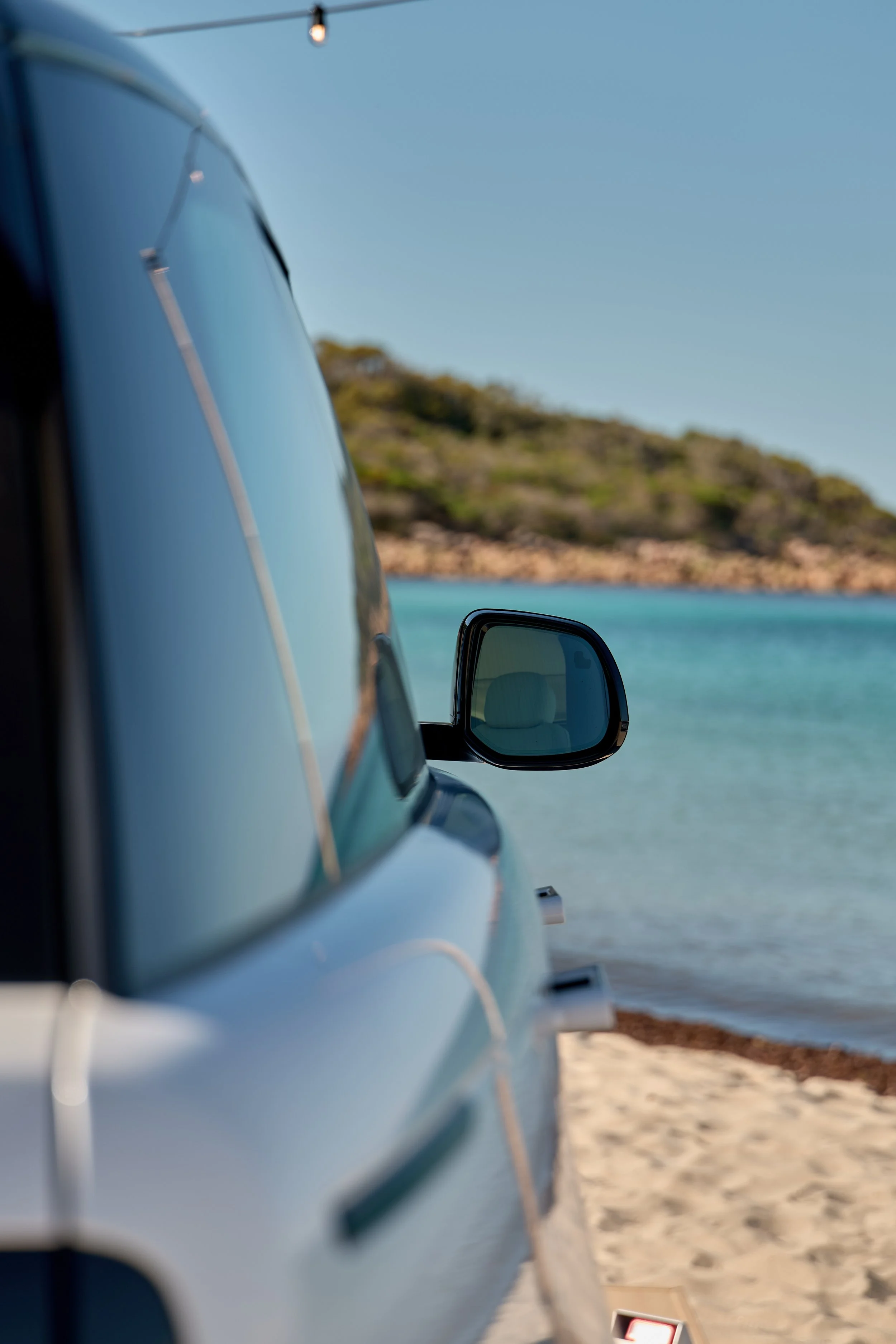 ©SHOTBYTHOM2025_L1421233 beach_club.jpg