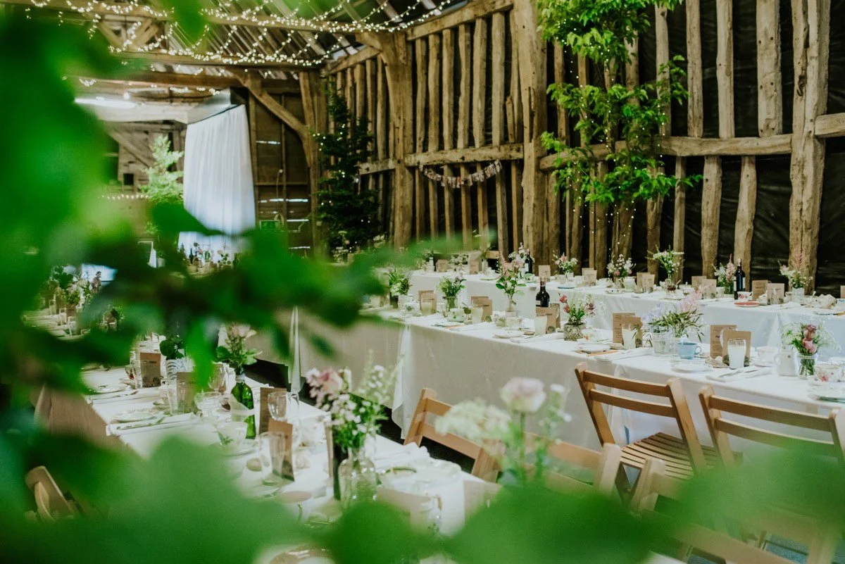 Crows-Hall-Long-Barn-Decoration-01.jpg