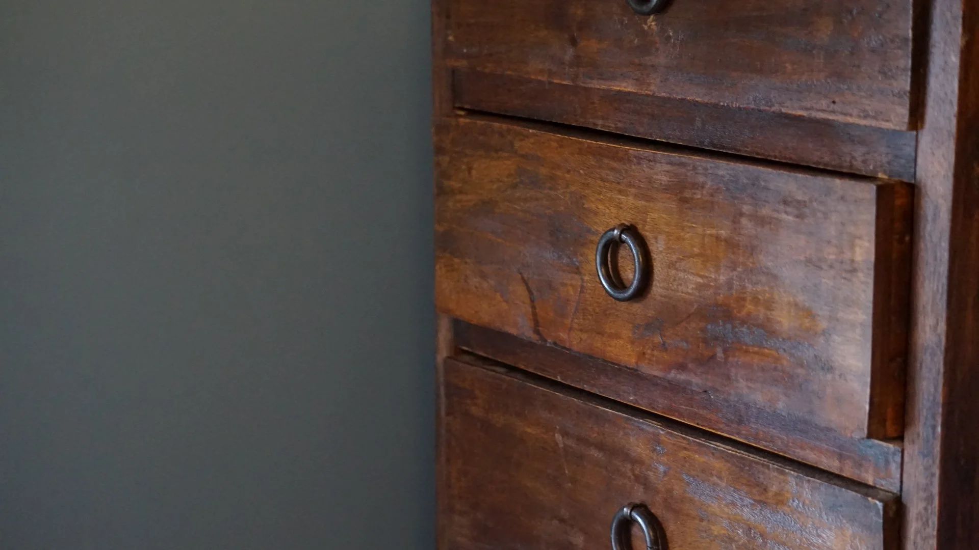 Antique wooden drawer detail in a Georgian Quarter Liverpool holiday let celebrating heritage craftsmanship and timeless design.