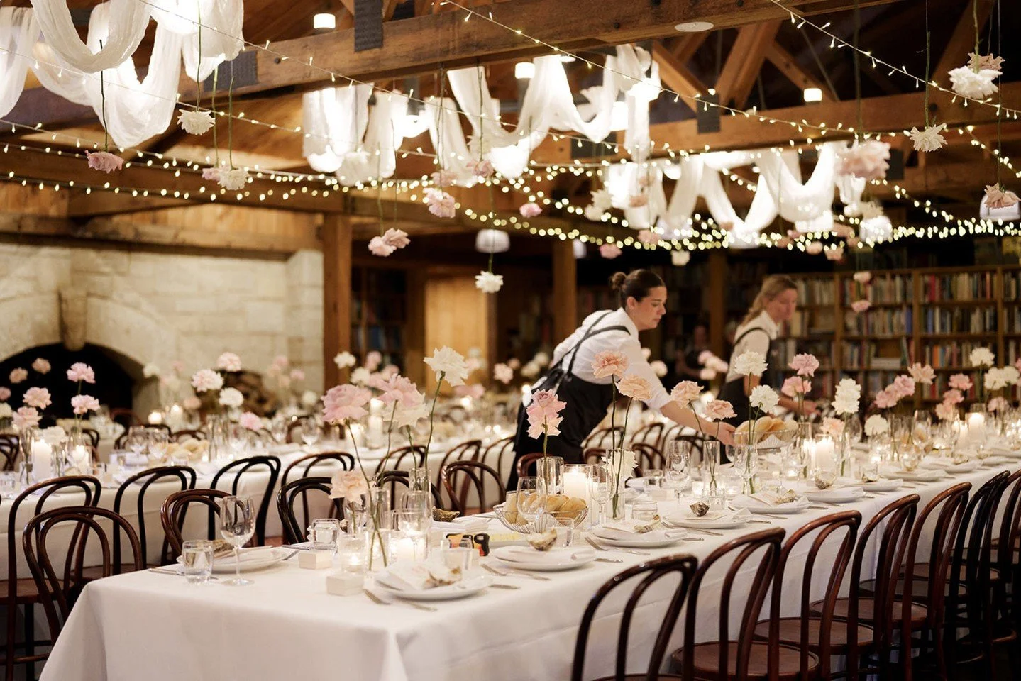 Chelsea + Vishan (and the crew)

@_chelseahui @vishanw
@saltatelier_wedding
@theflowerpursuit 
@bendooleyestate