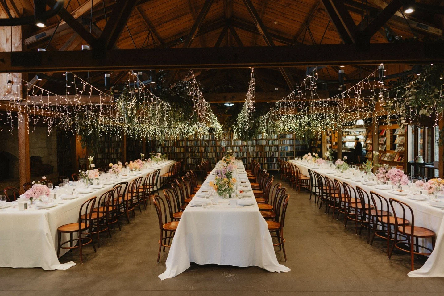 Jason + Mathew

Clouds of soft colour and a canopy of starry lights.

@bendooleyestate
@thomstewart
@designsbybooshi
@beebrightfairylights