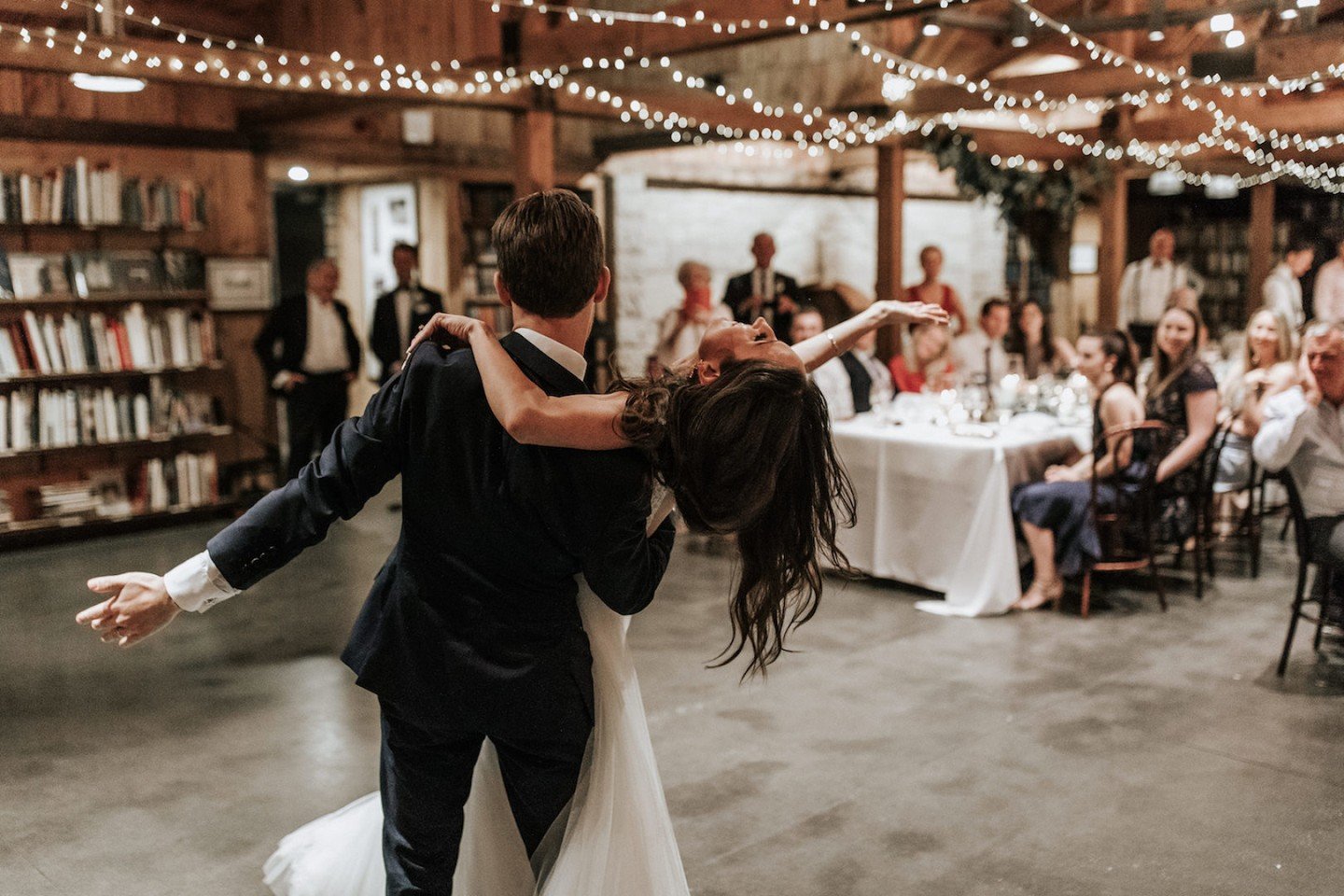 One from the archives.

(But it never gets old)

@bendooleyestate
@beebrightfairylights