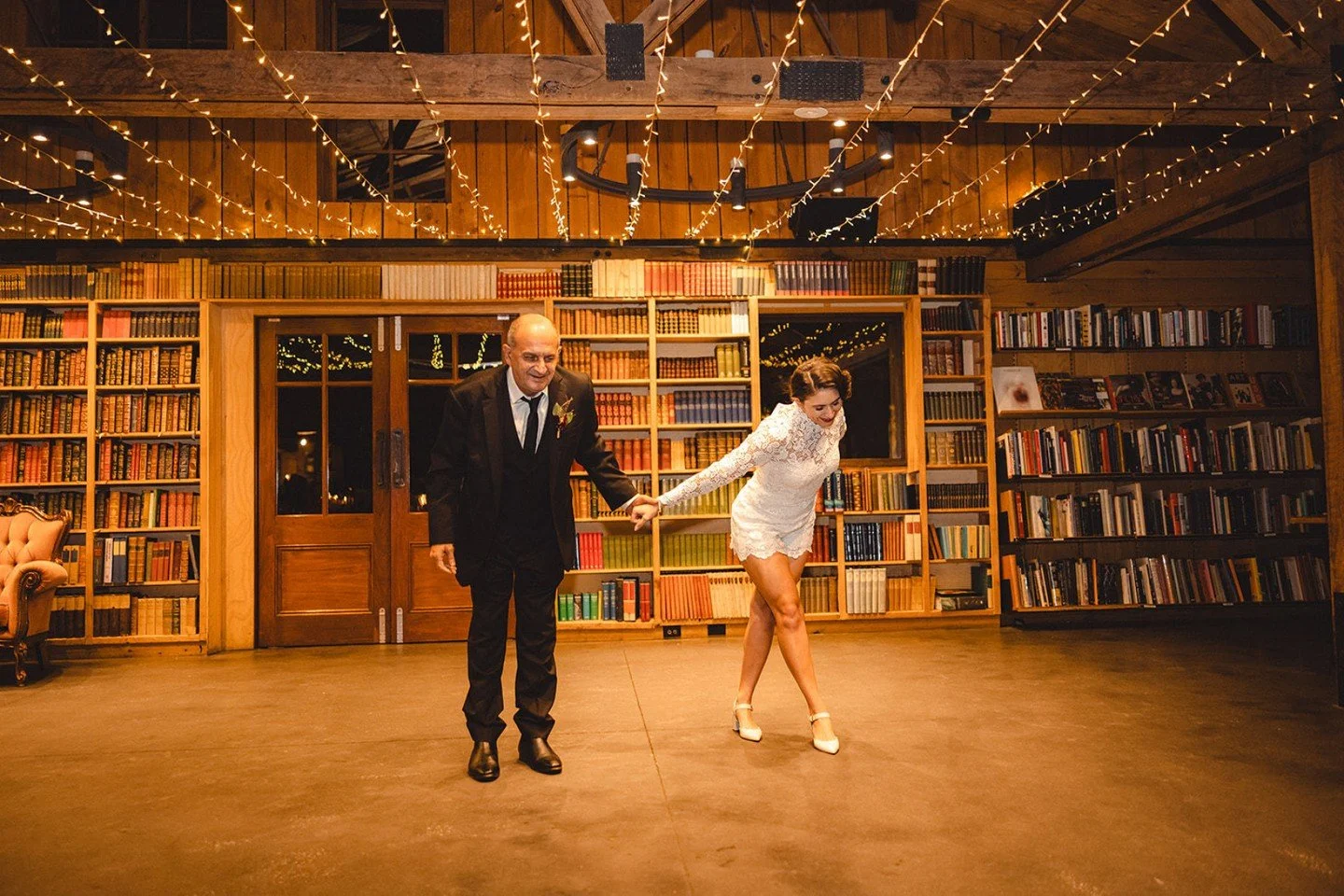 Paris + Luke (and dad)

@moodyimagery__
@blushandbloomsfloralstudio
@vintage_events_hire
@bendooleyestate
@beebrightfairylights