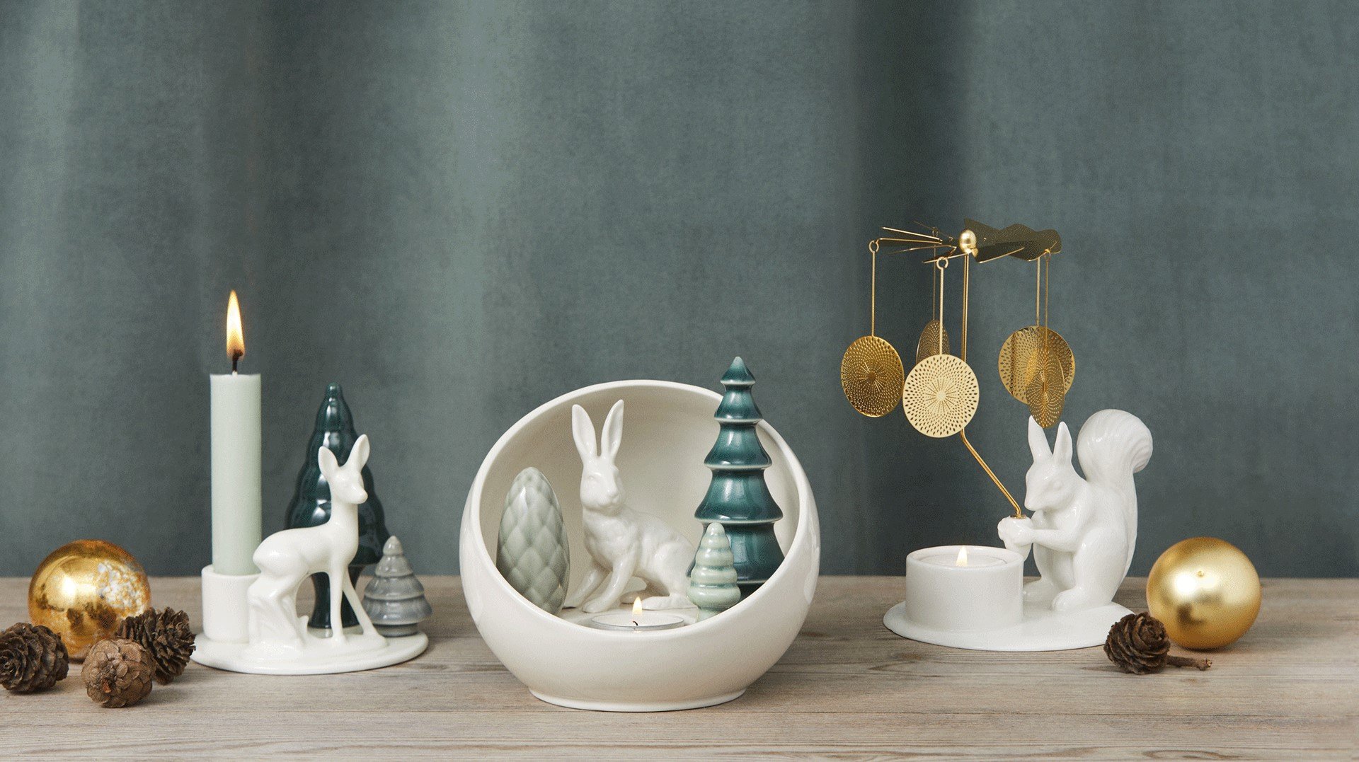 Winter Stories Hare Votive Ball white green 2.jpg