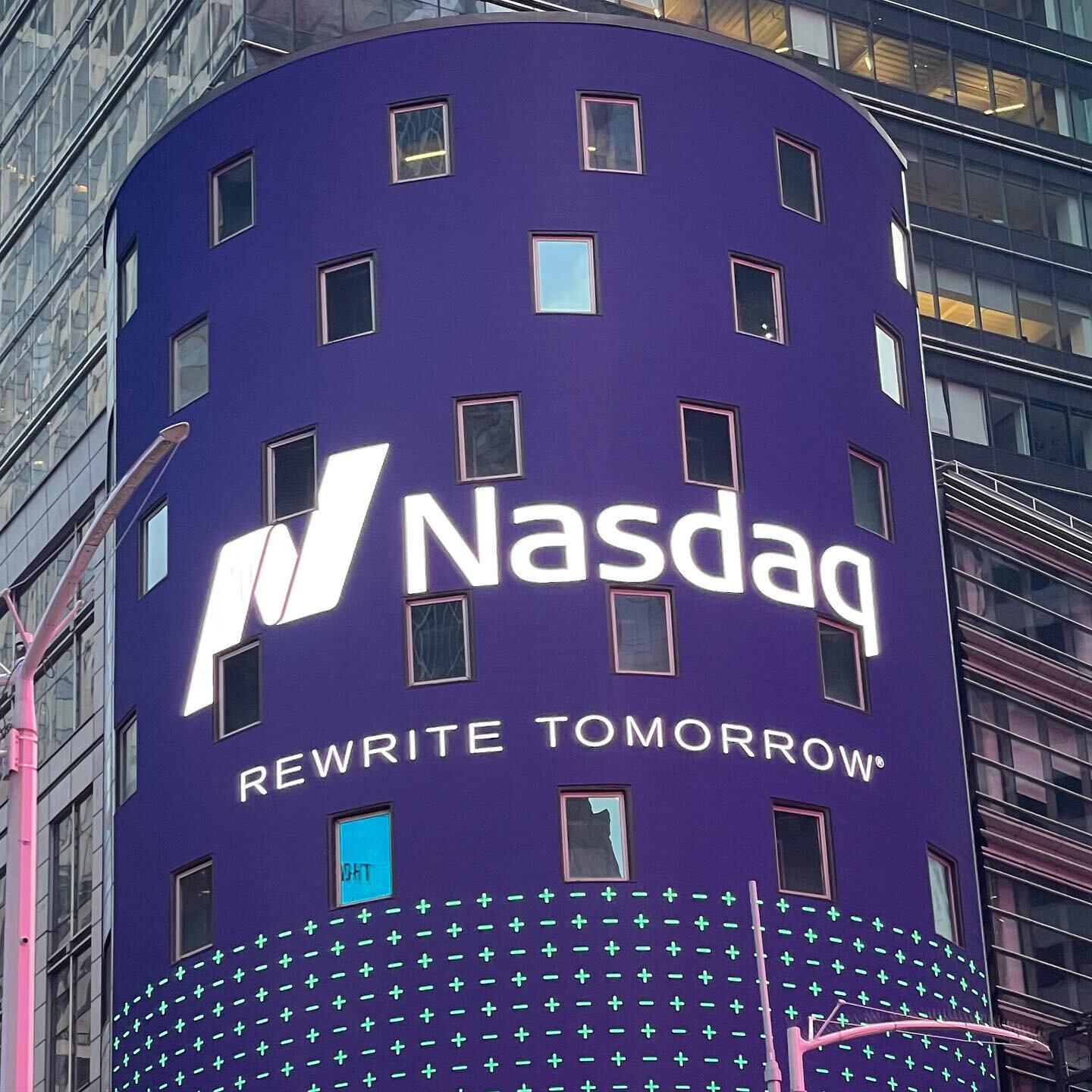 After sailing from Europe to NYC conducting research we were invited to Nasdaq HQ to talk. Their puro.earth platform is very promising. They said most pf the Nasdaq companies will need #carbonremoval to accompany their footprint reductions. #sbti #cd