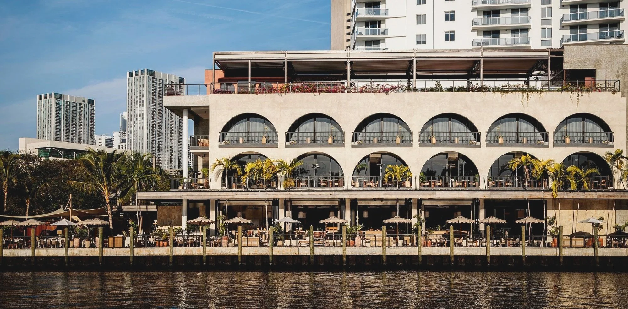 Mediterranean Fine Dining in Miami | CASA NEOS