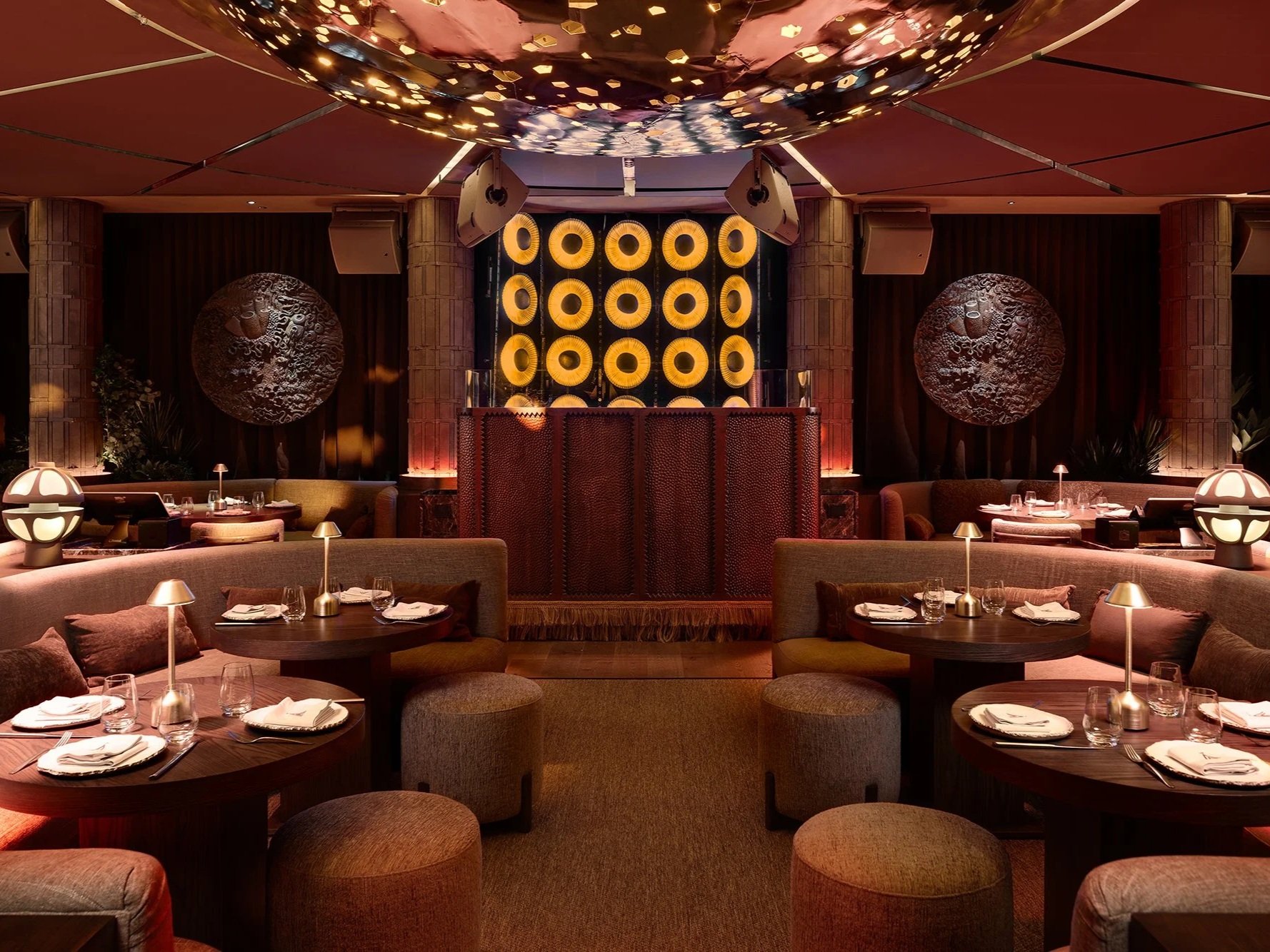 CASA NEOS Lounge Reservations