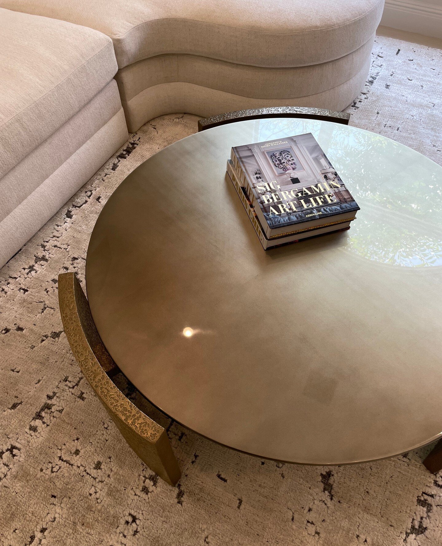 Elevate your space with artful contrasts: Custom floating coffee table in pewter &amp; a textured bronze base #PGD