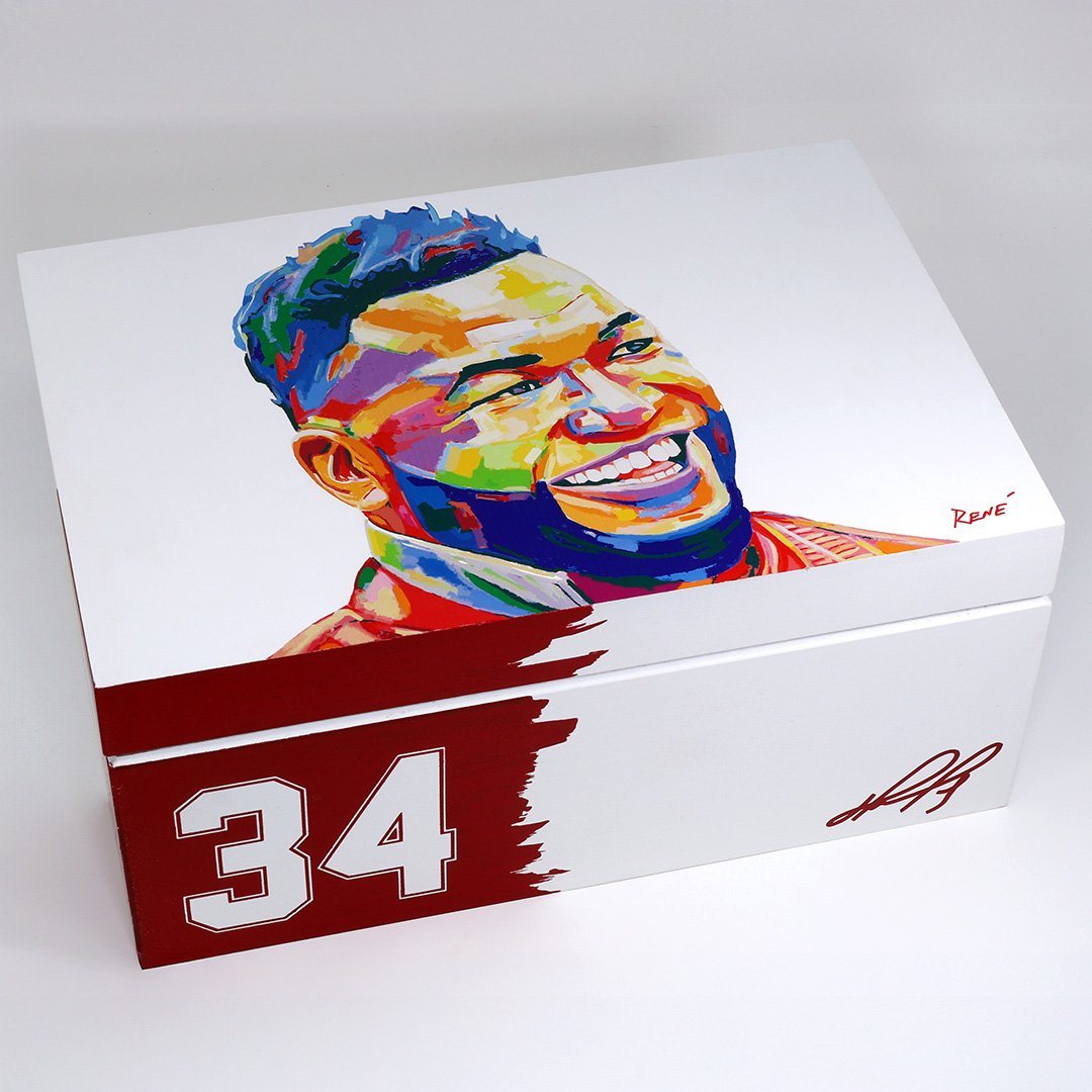 ASW-BigPapi-Humidor-Closed-Right - Website.jpg