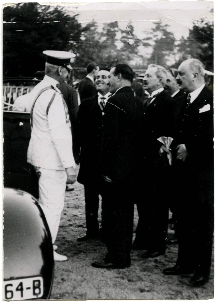 Jules greeting the King of Romania, 1929, ID: 1475_[39]_2