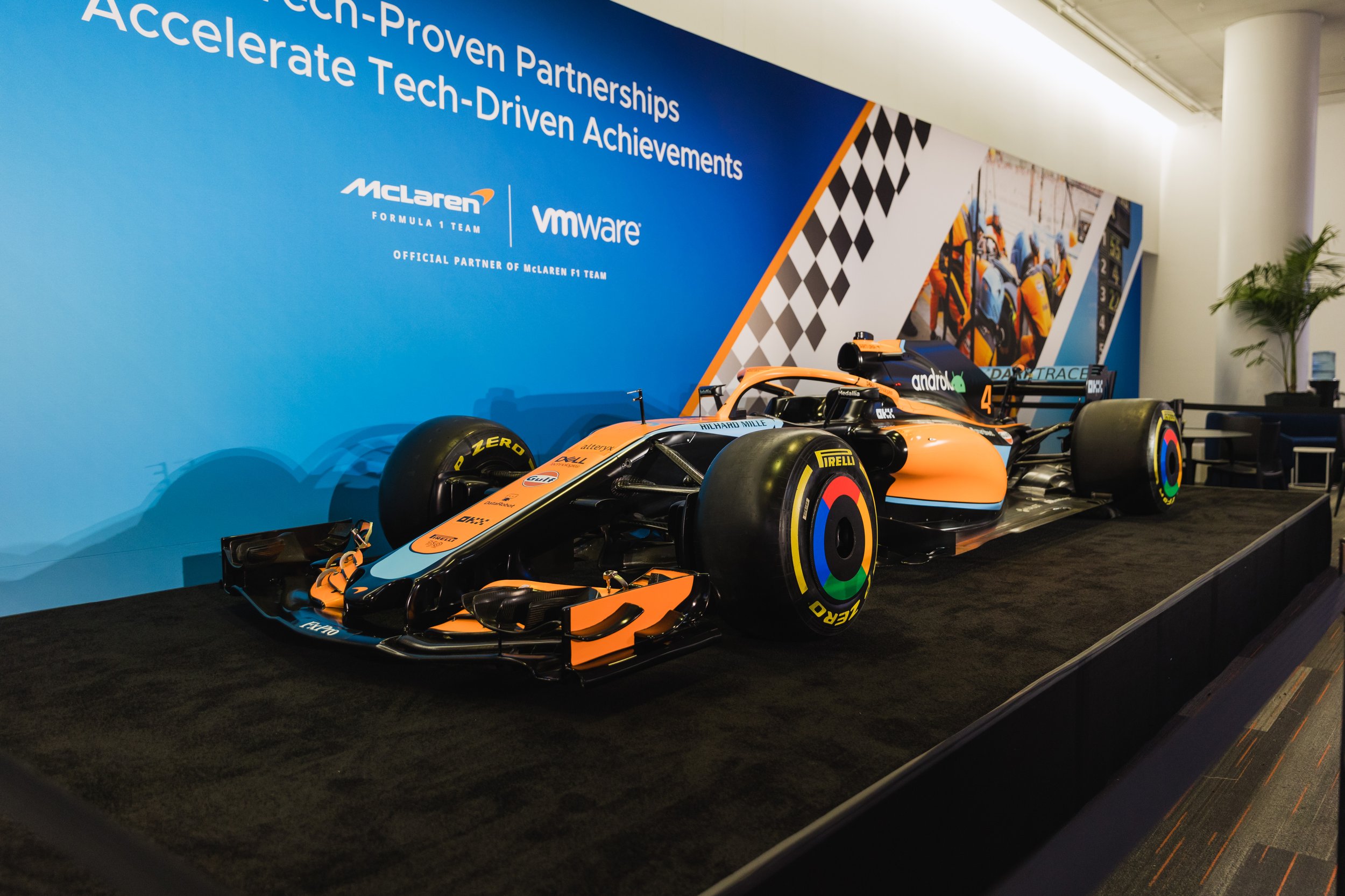 VMware Explore 2022 - Mclaren Racing