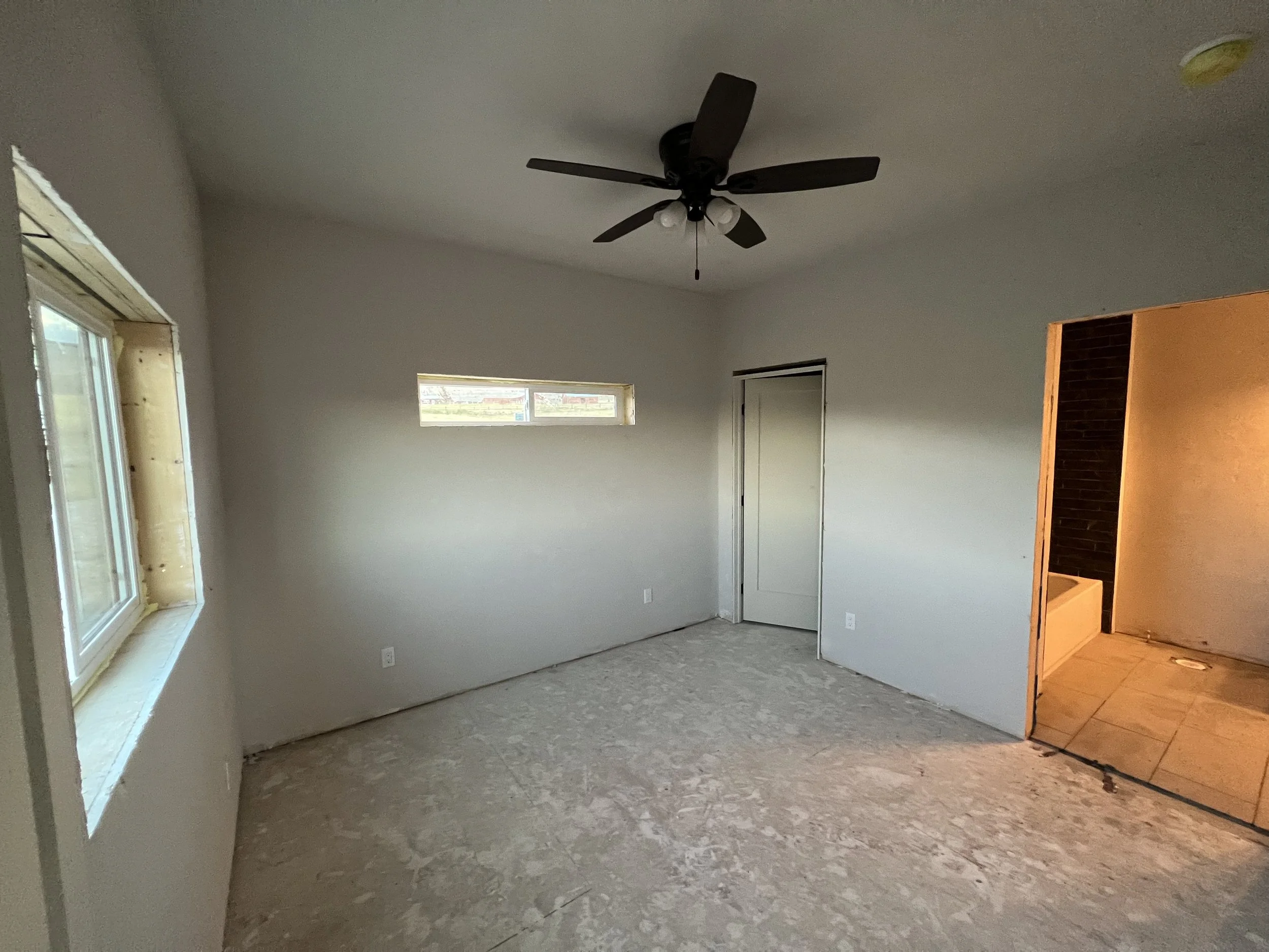 2023-08-23 19.00.06.jpg