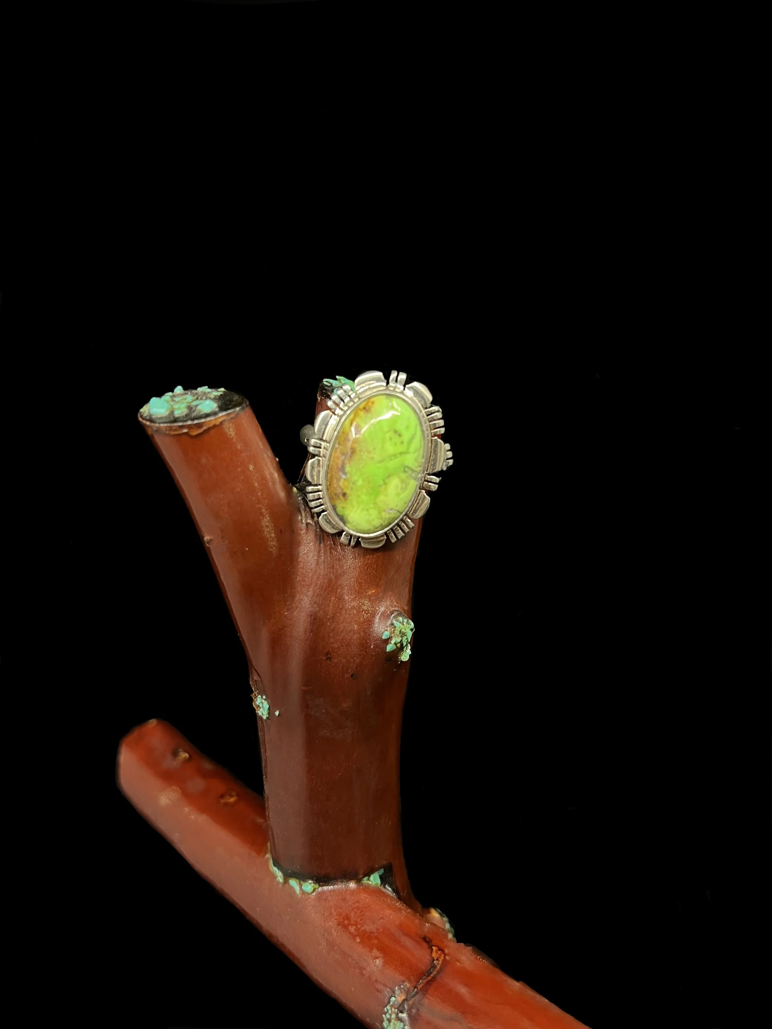 Green Gaspeite  Ring