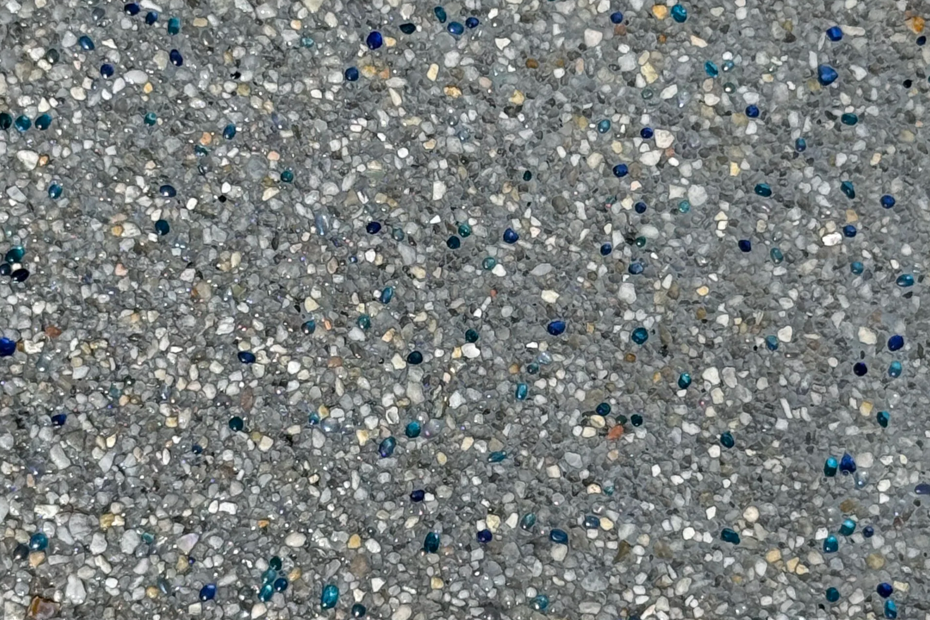 (Mini Pebble with 20% Glass) - Tahoe