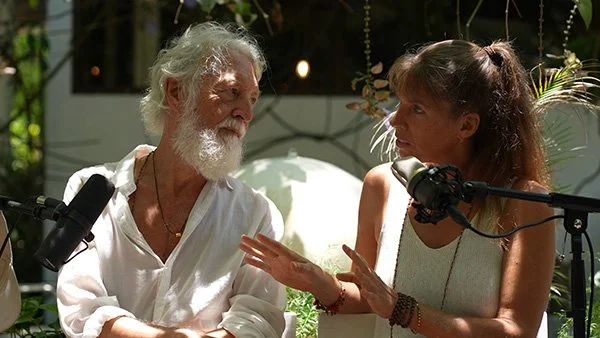  Juliana Spicoluk, Mark Spicoluk, Deva Premal &amp; Miten 